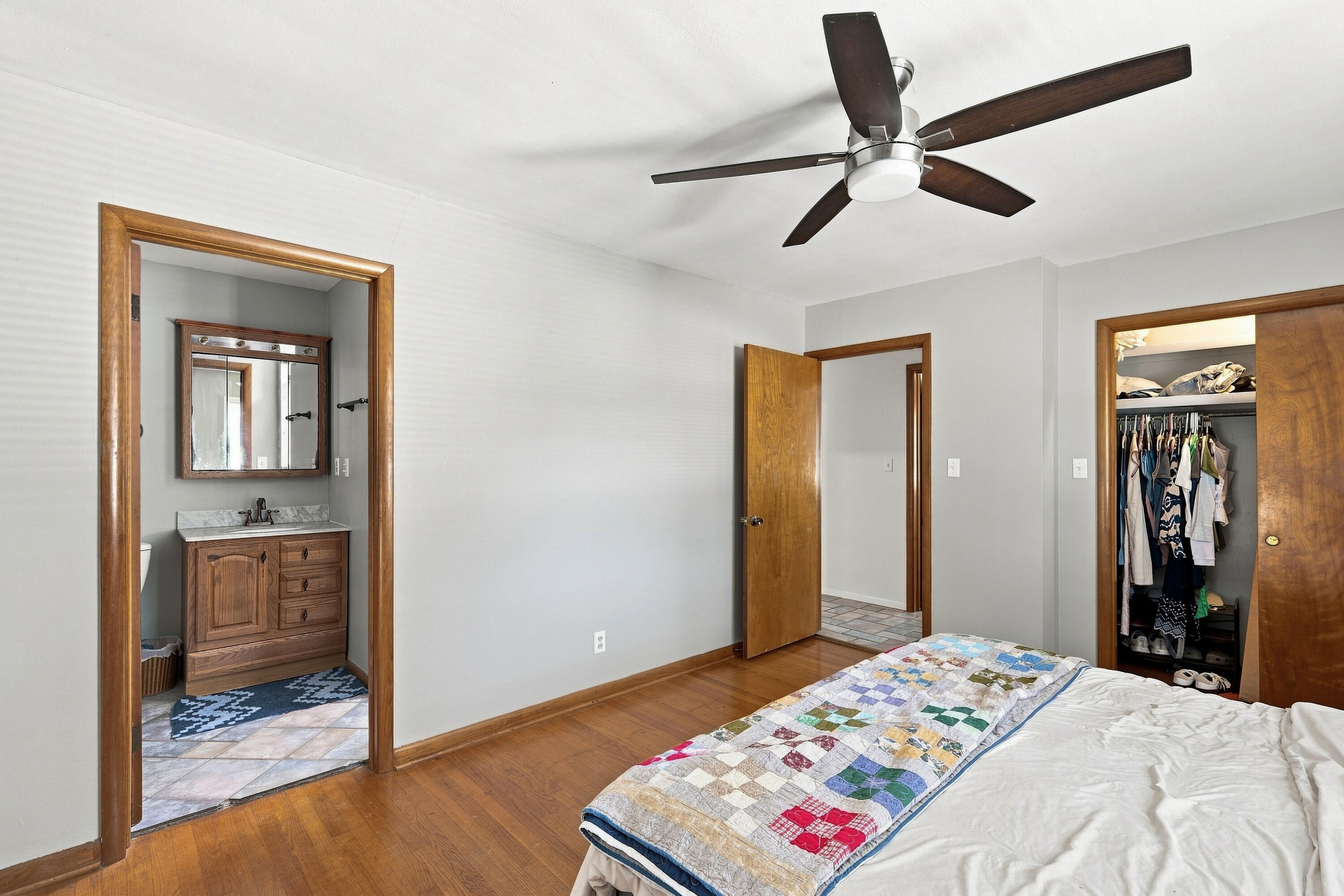 1305 Benton Avenue Property Photo 31