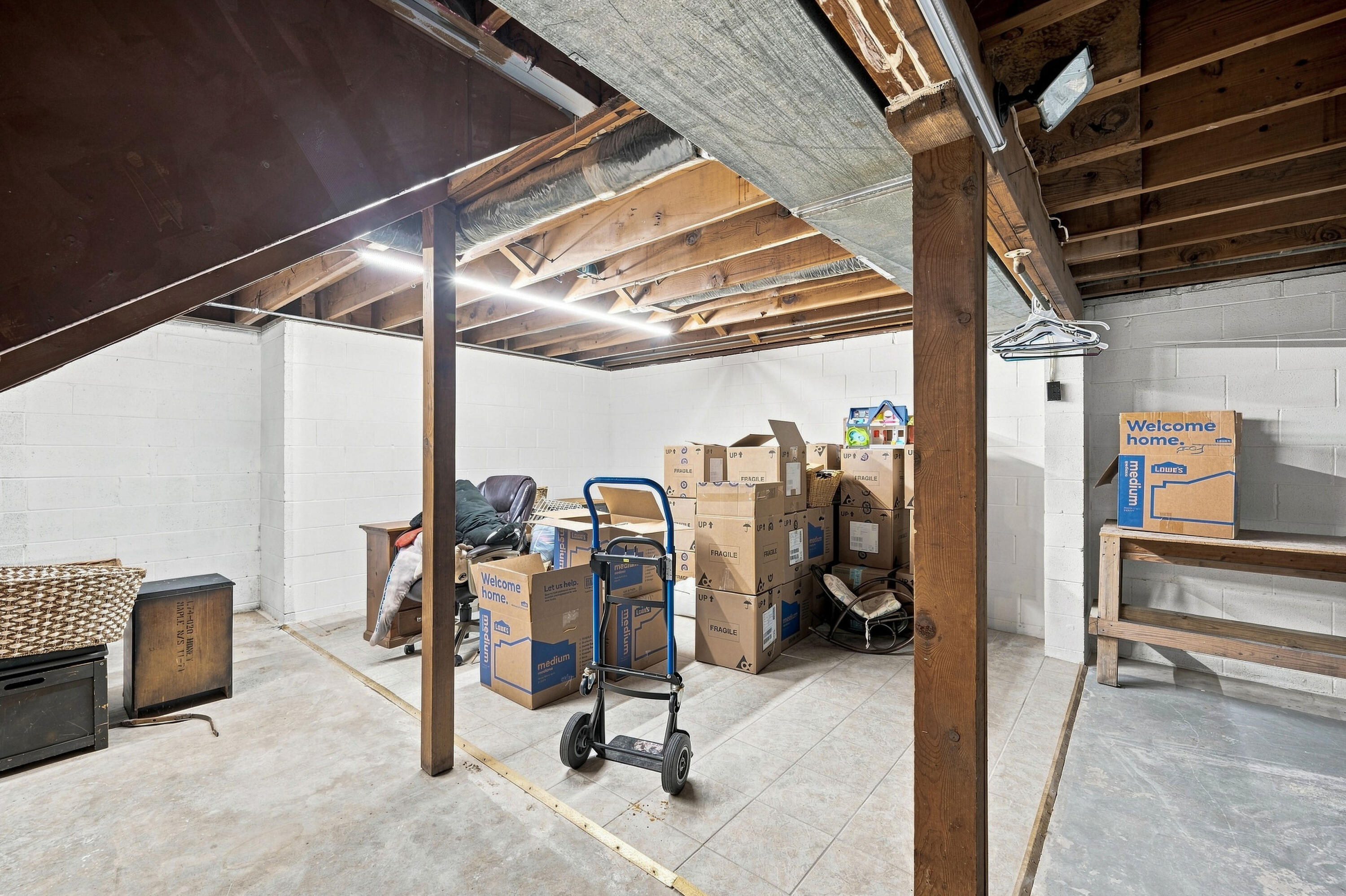 1305 Benton Avenue Property Photo 37