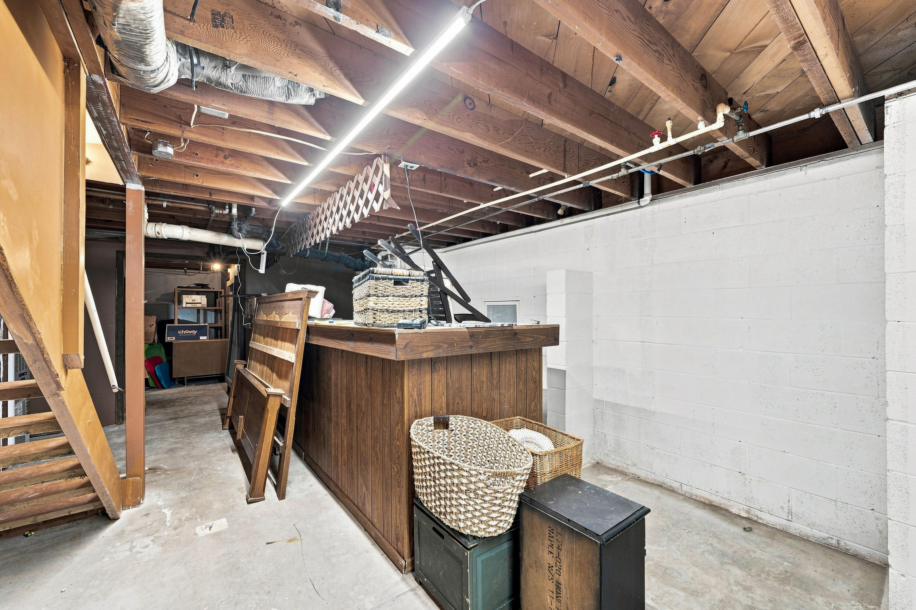 1305 Benton Avenue Property Photo 40