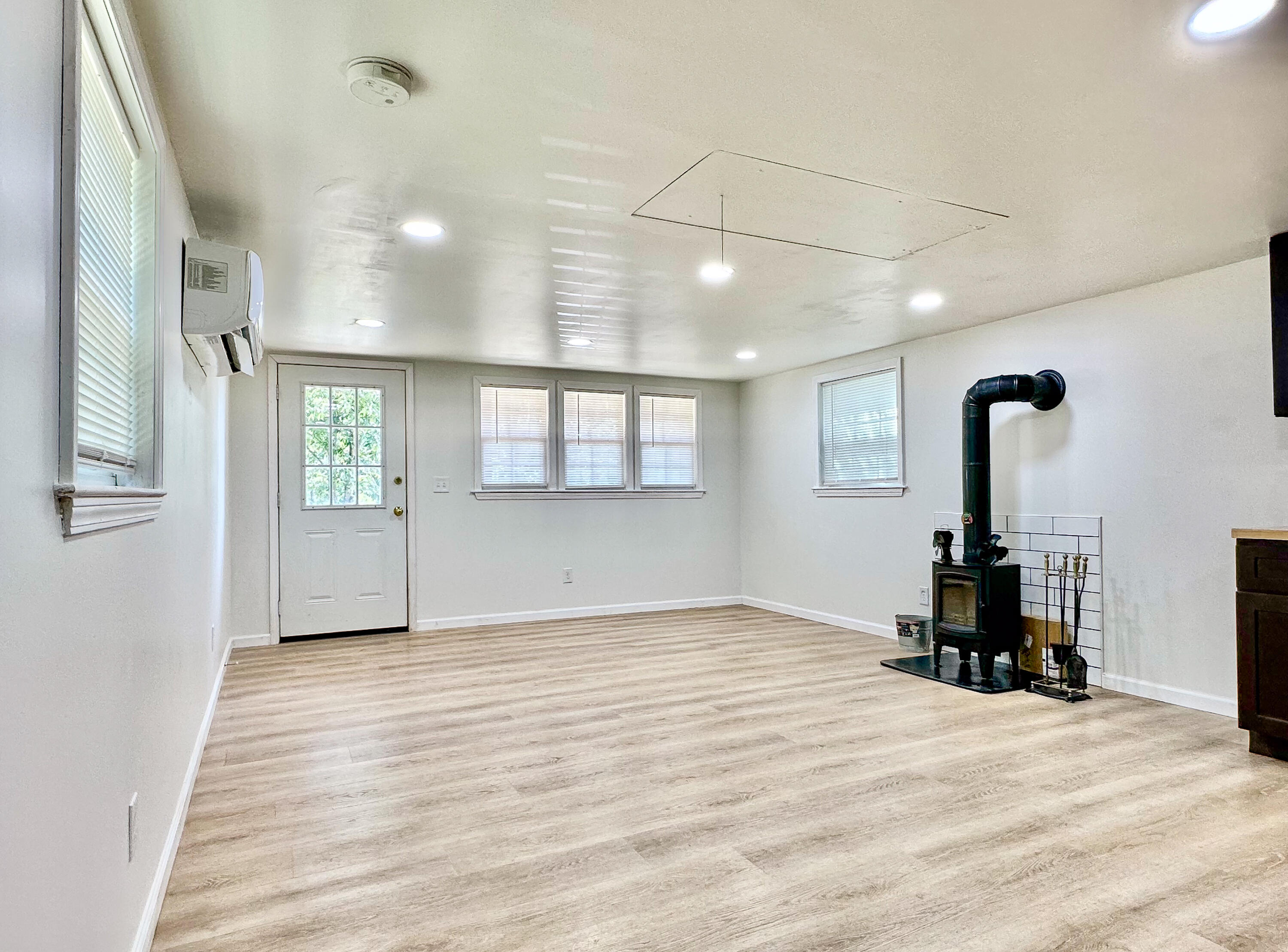 8380 Saint George Road Property Photo 4