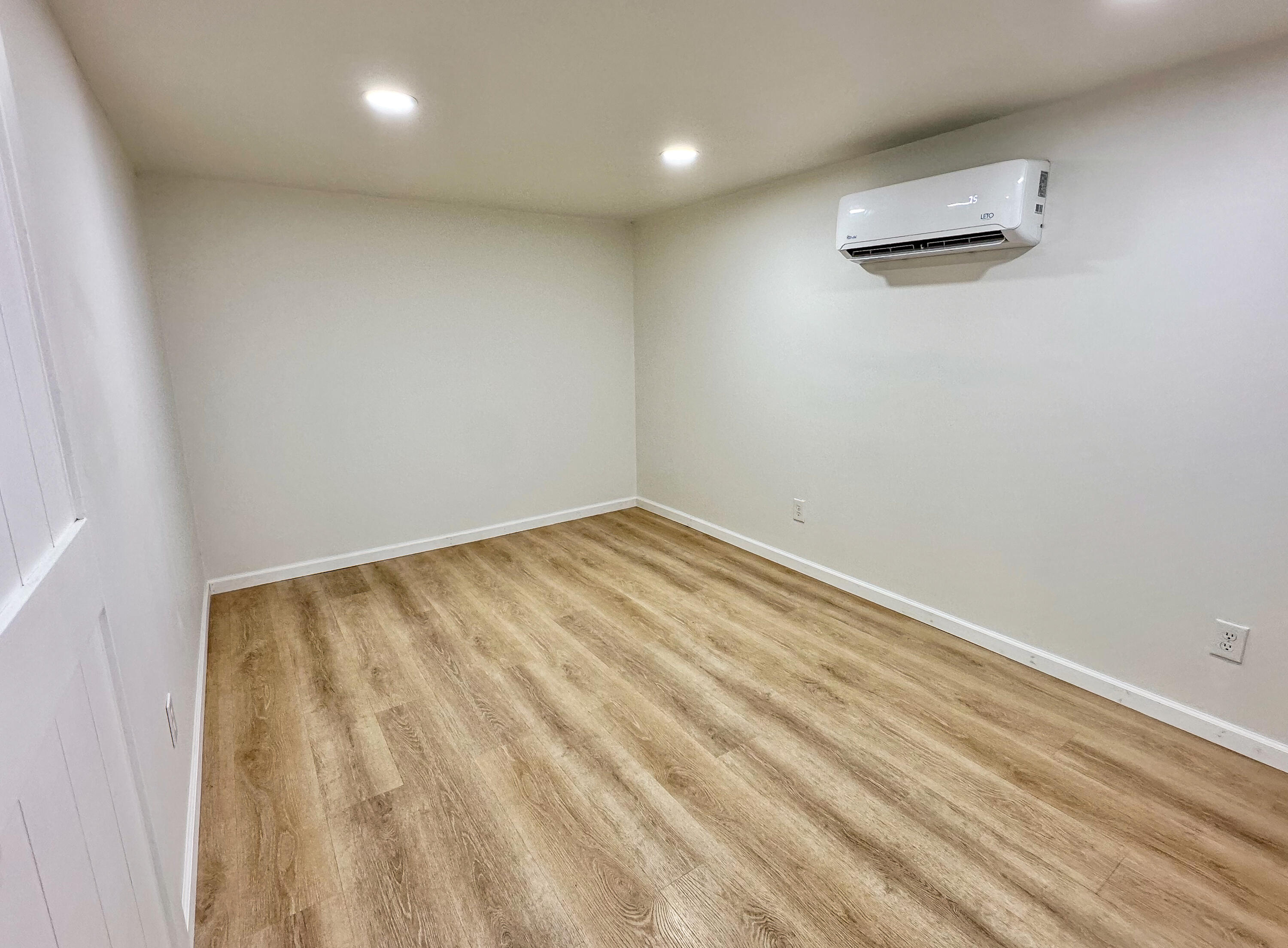 8380 Saint George Road Property Photo 12
