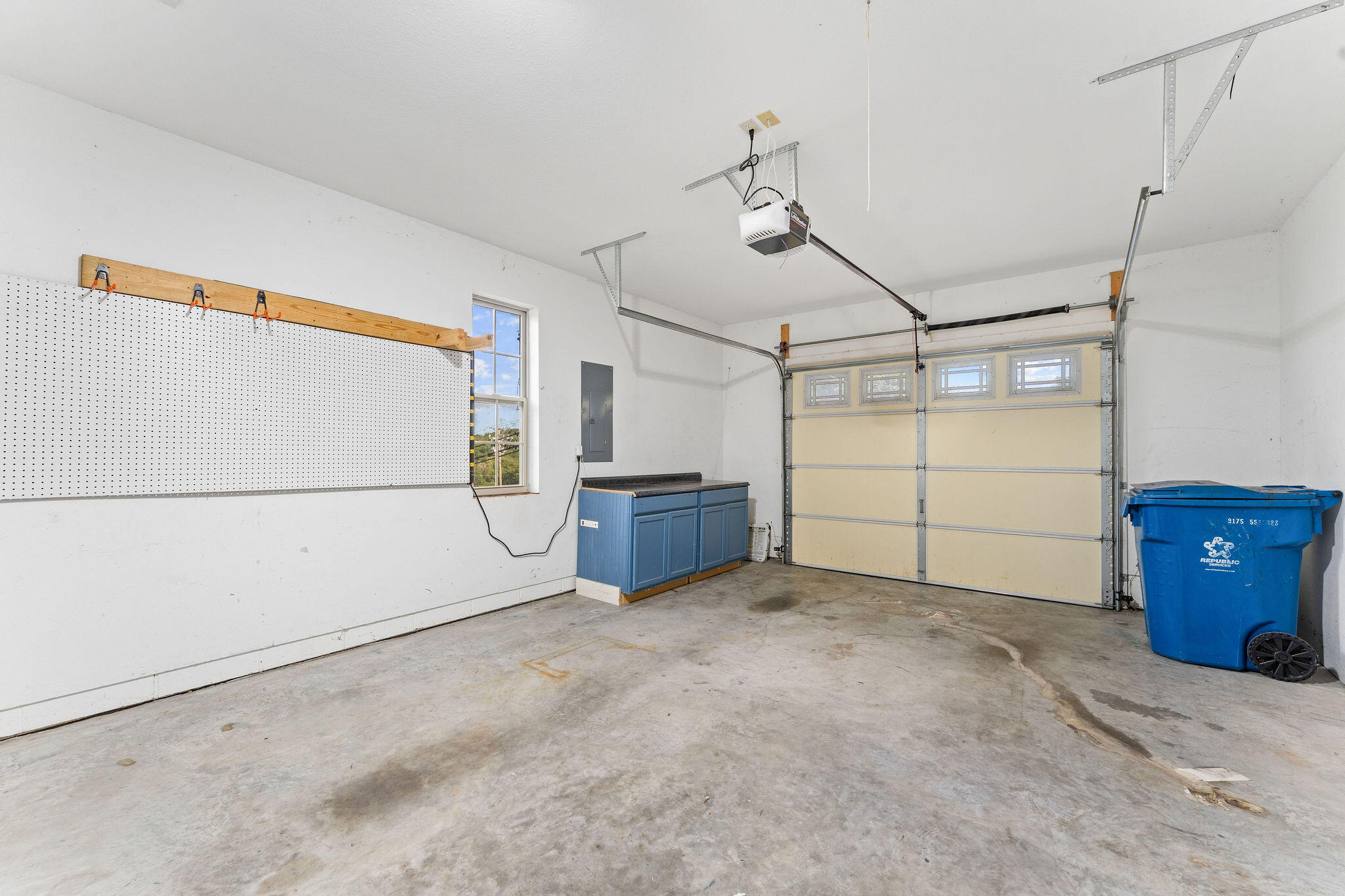 170 2nd Street Property Photo 29