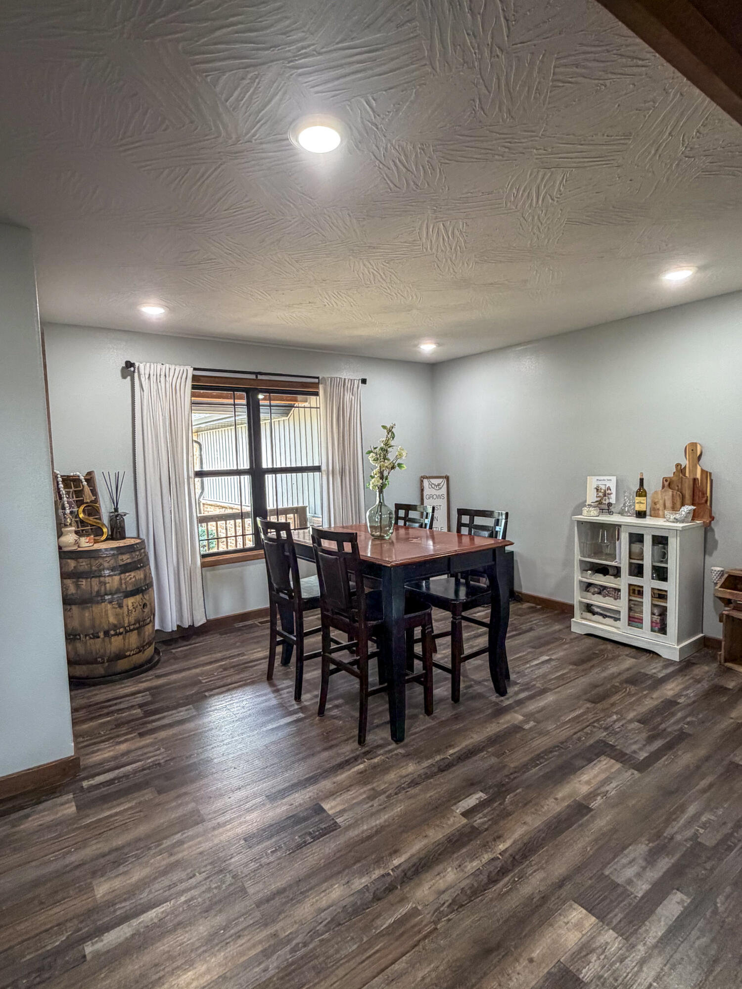 105 Boroughs Street Property Photo 9