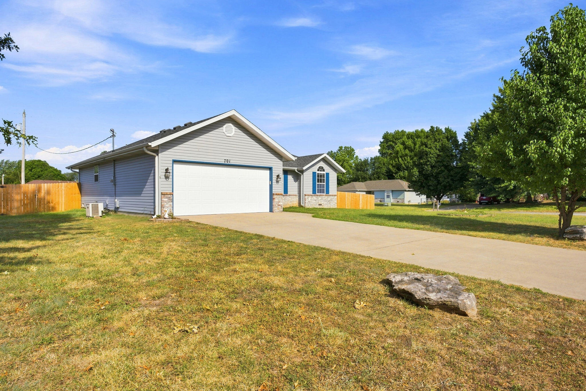 701 Darin Lane Property Photo 3