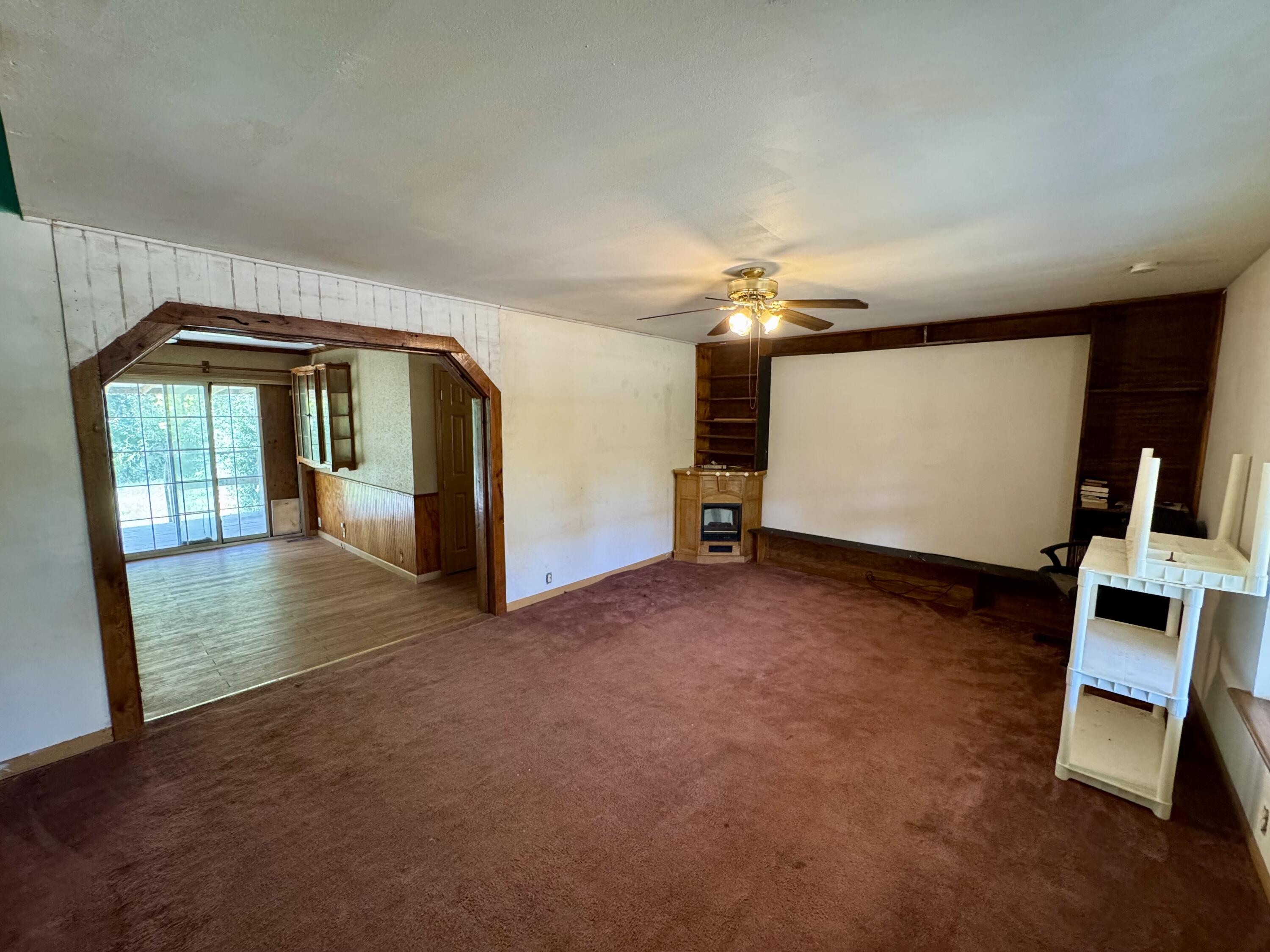 2099 Allison Road Property Photo 9