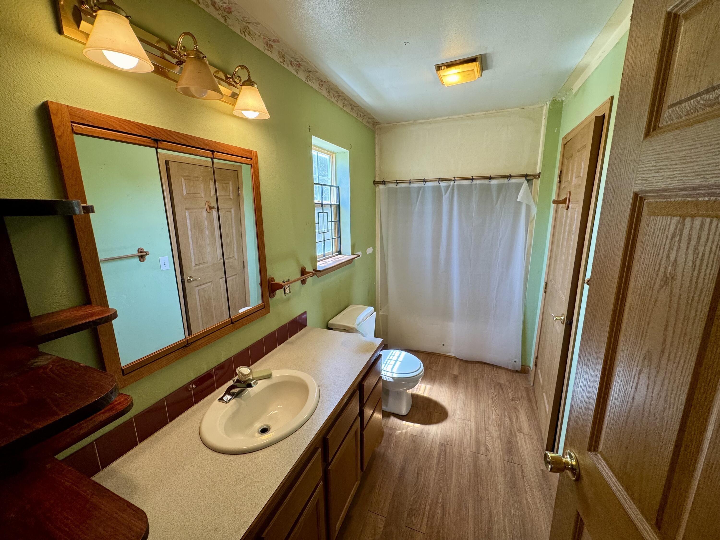2099 Allison Road Property Photo 12