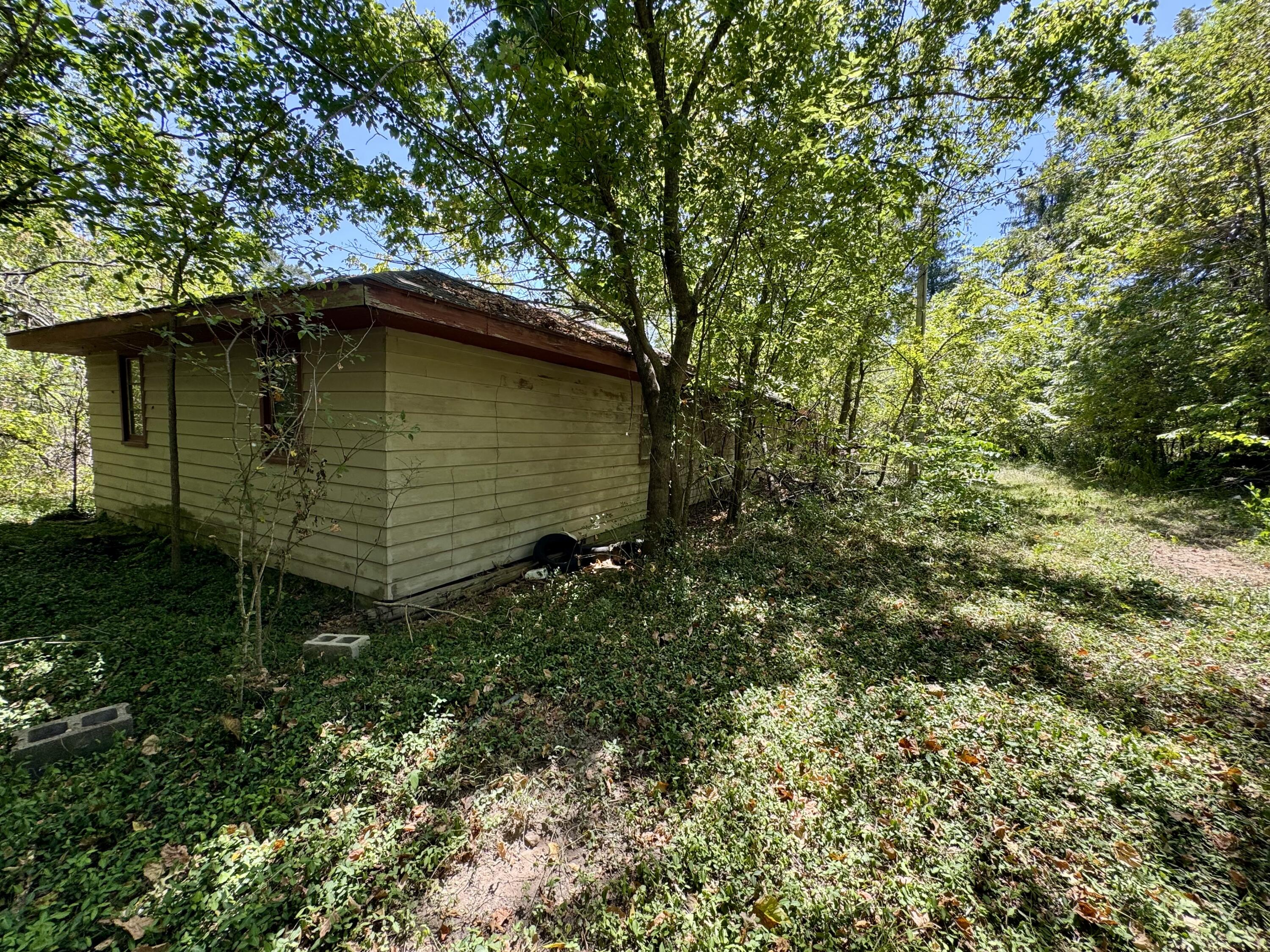 2099 Allison Road Property Photo 36