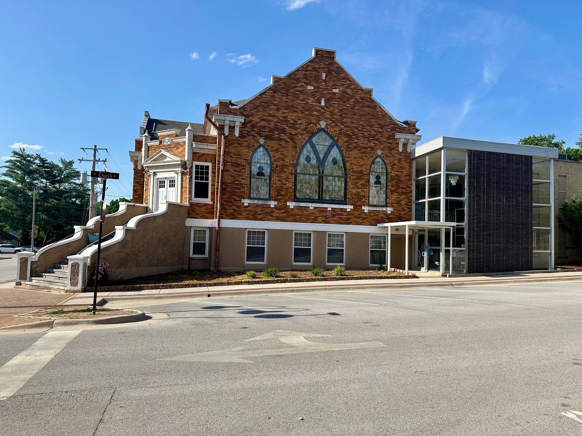 201 East Church Street Property Photo 15