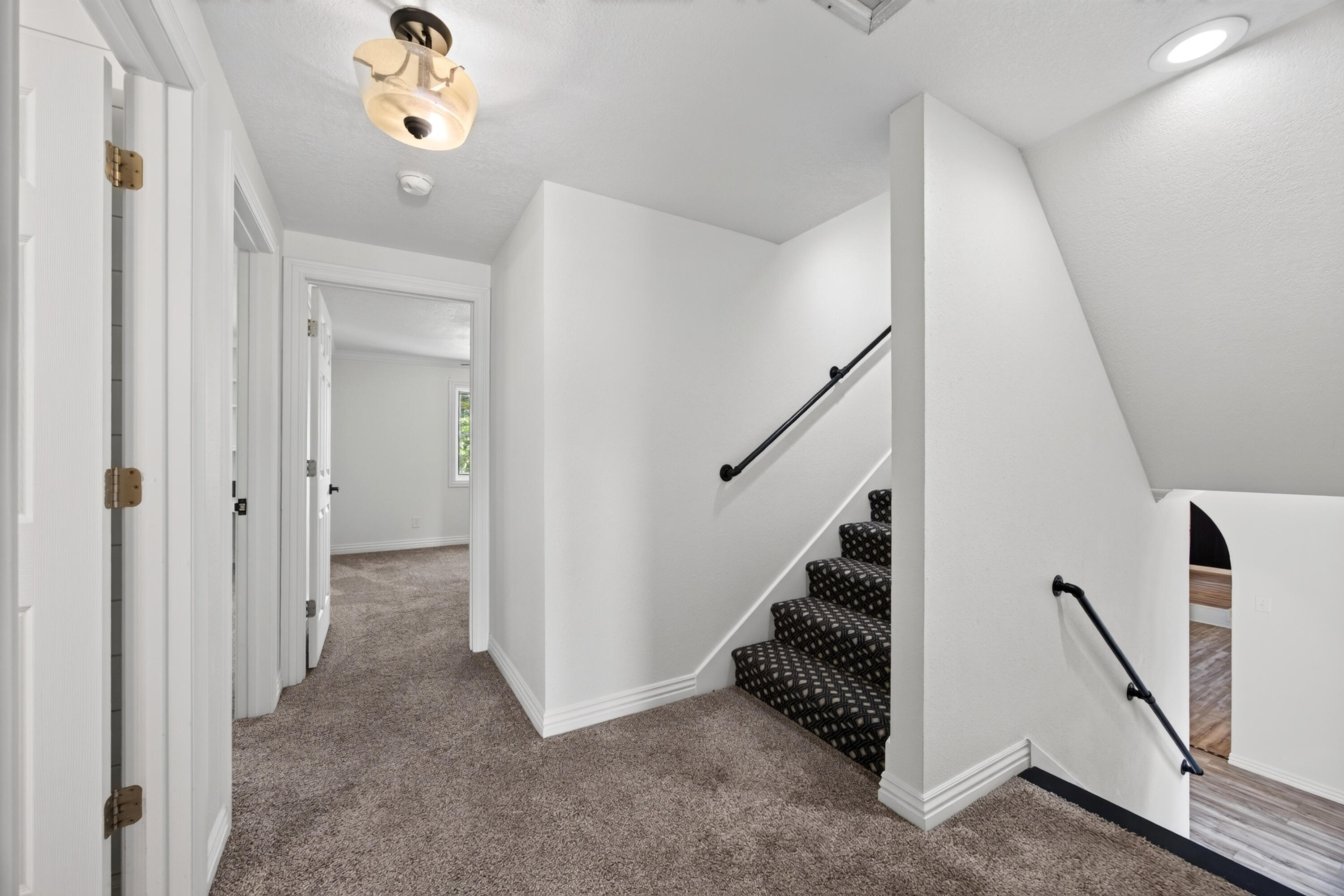 3122 West 27th Street Property Photo 21