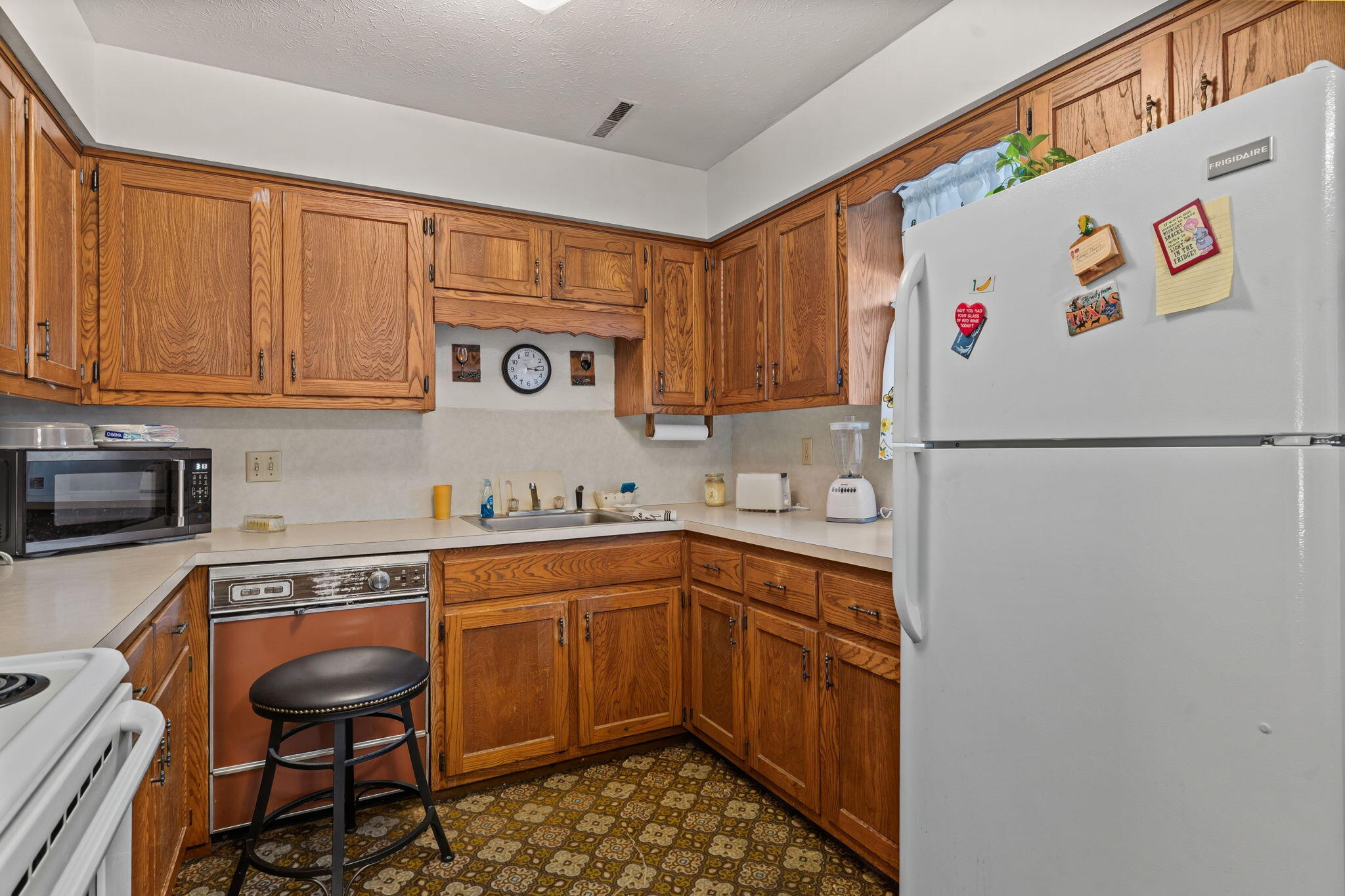 4 Sunnybrook Lane Property Photo 16