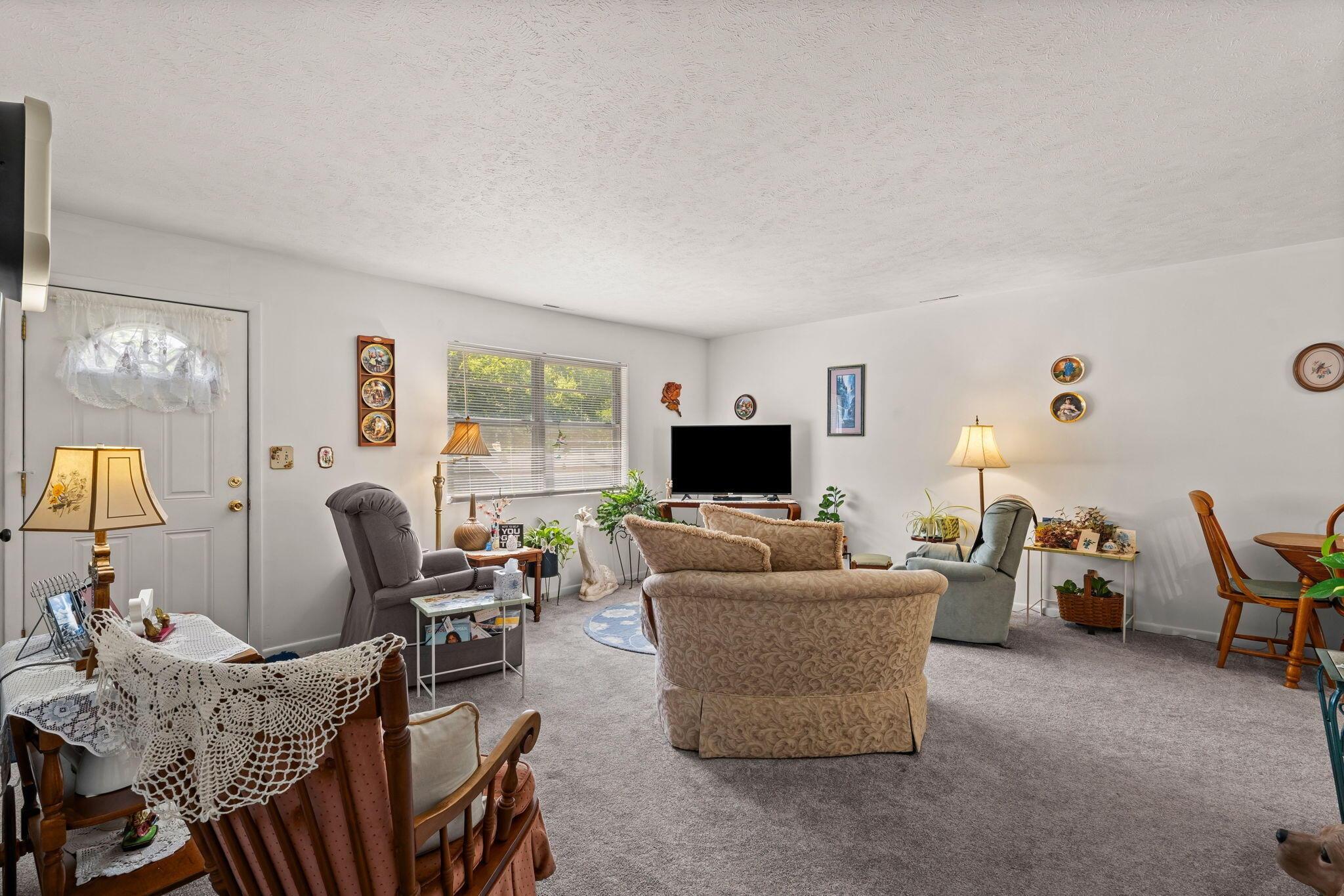 4 Sunnybrook Lane Property Photo 28