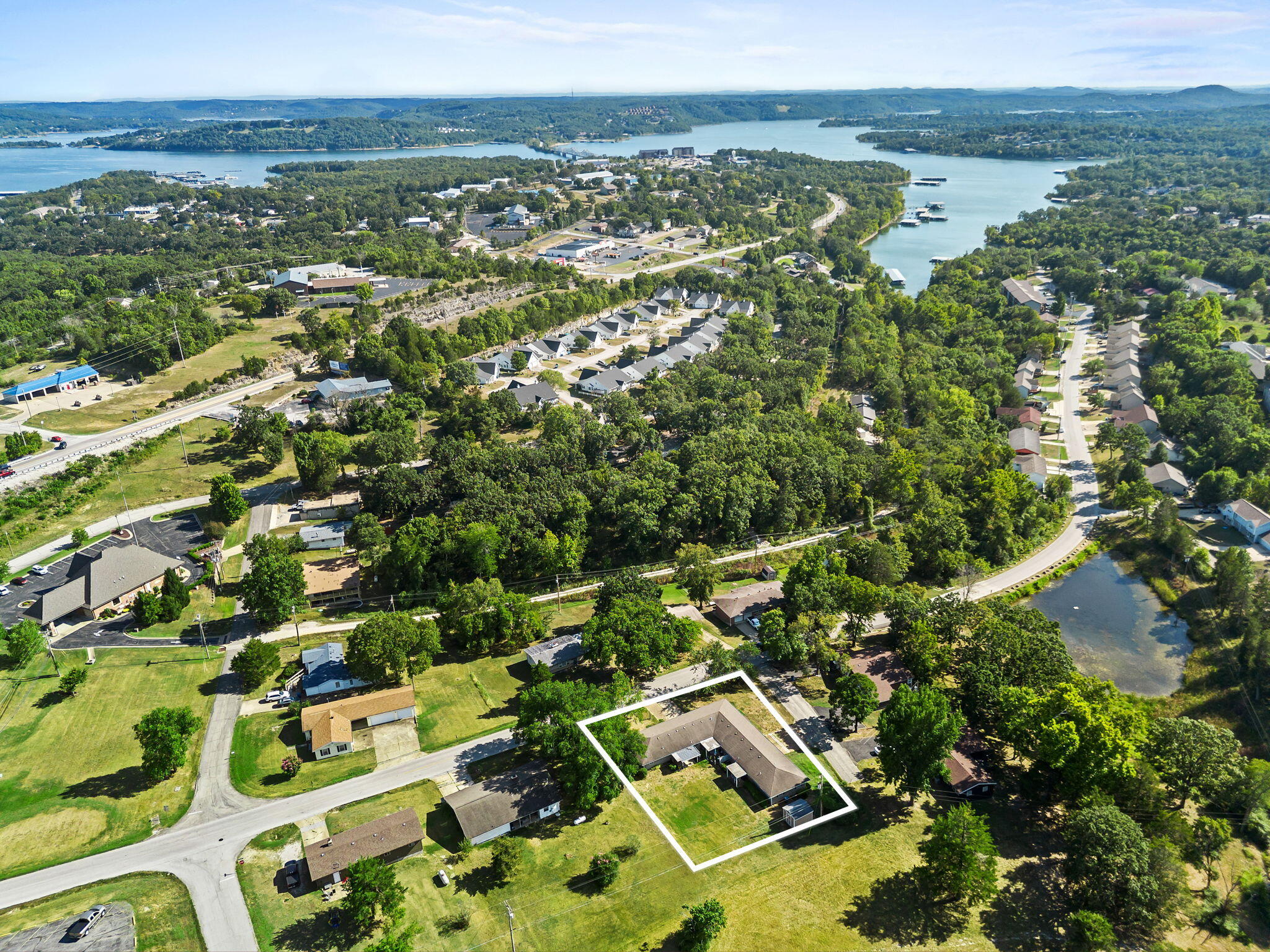 4 Sunnybrook Lane Property Photo 44