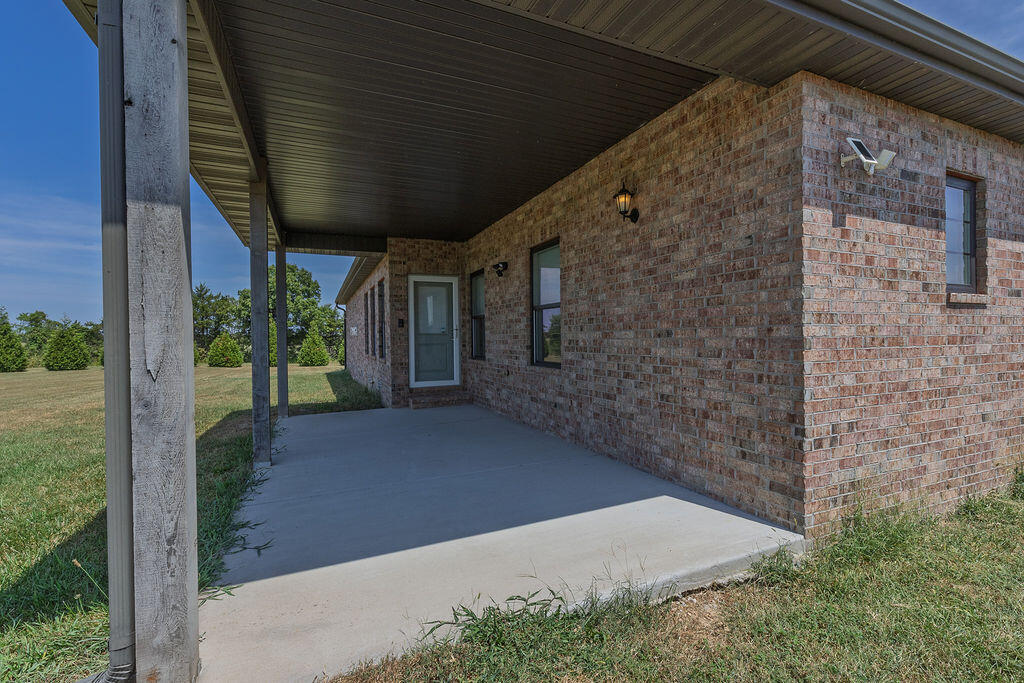 121 Southern Fields Circle Property Photo 42