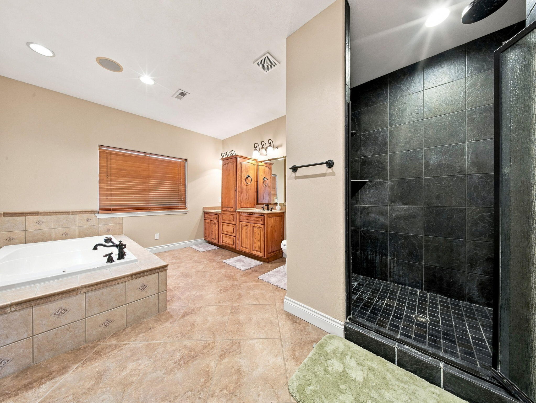 495 Shady Oak Lane Property Photo 23