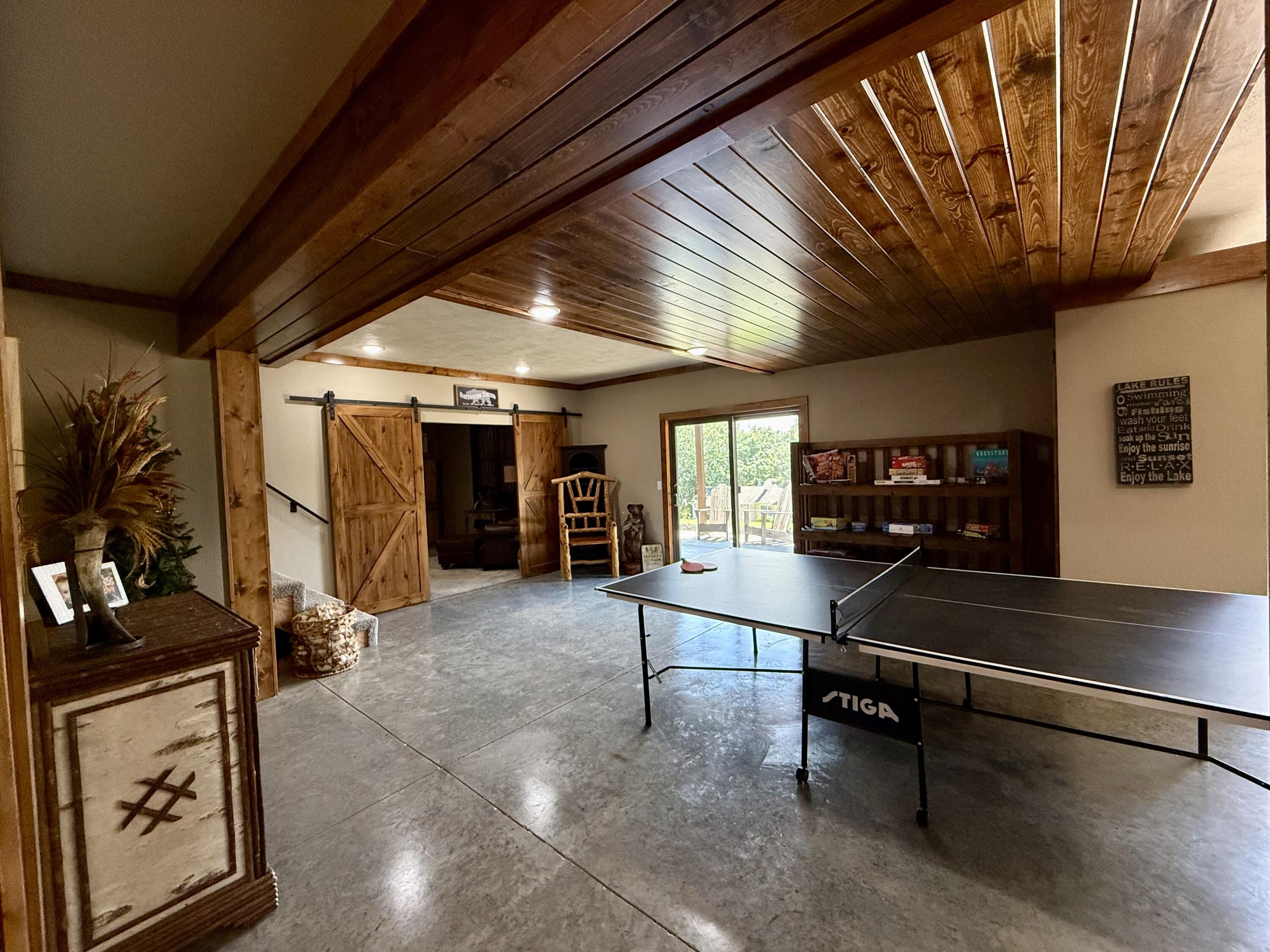 313 Lakefront Circle Property Photo 36