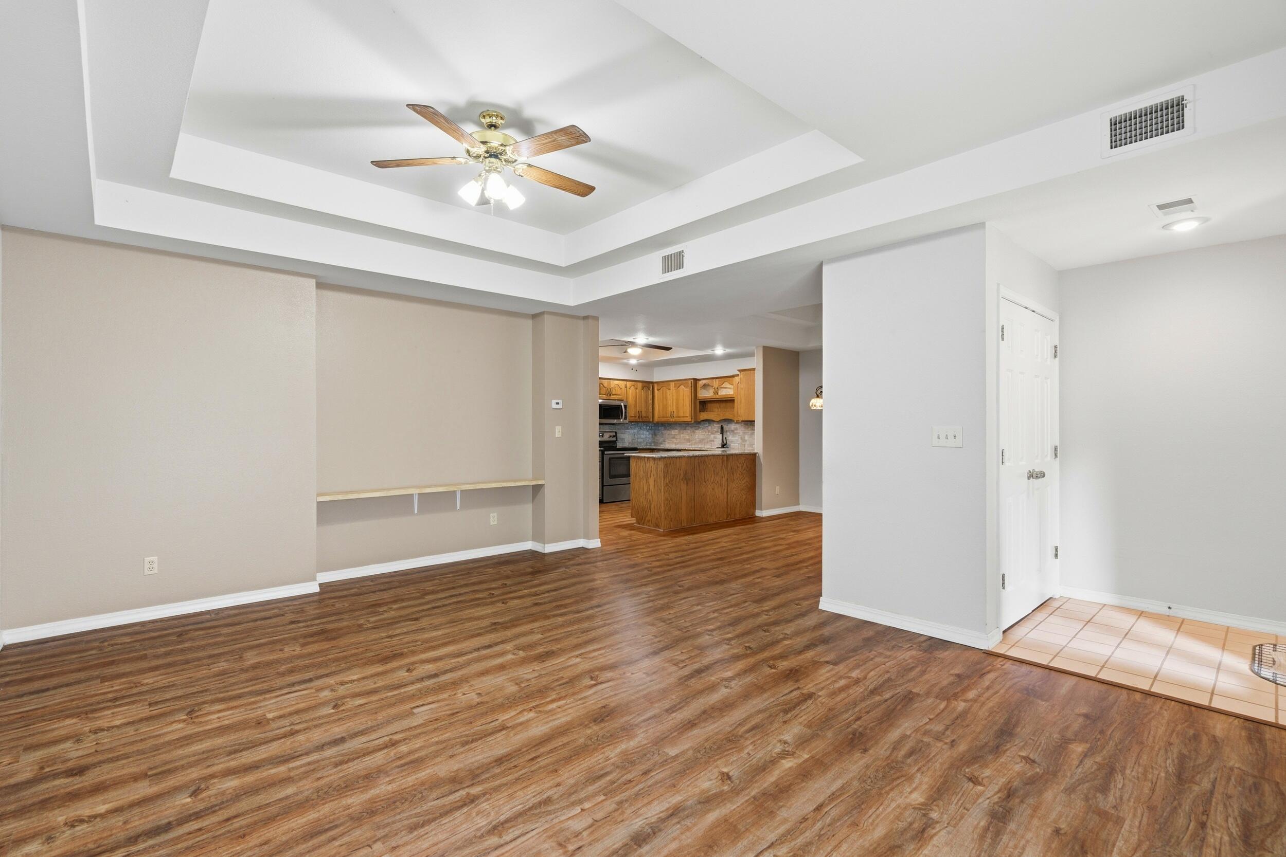 7820 Cozy Cove Road 4-20 Property Photo 6