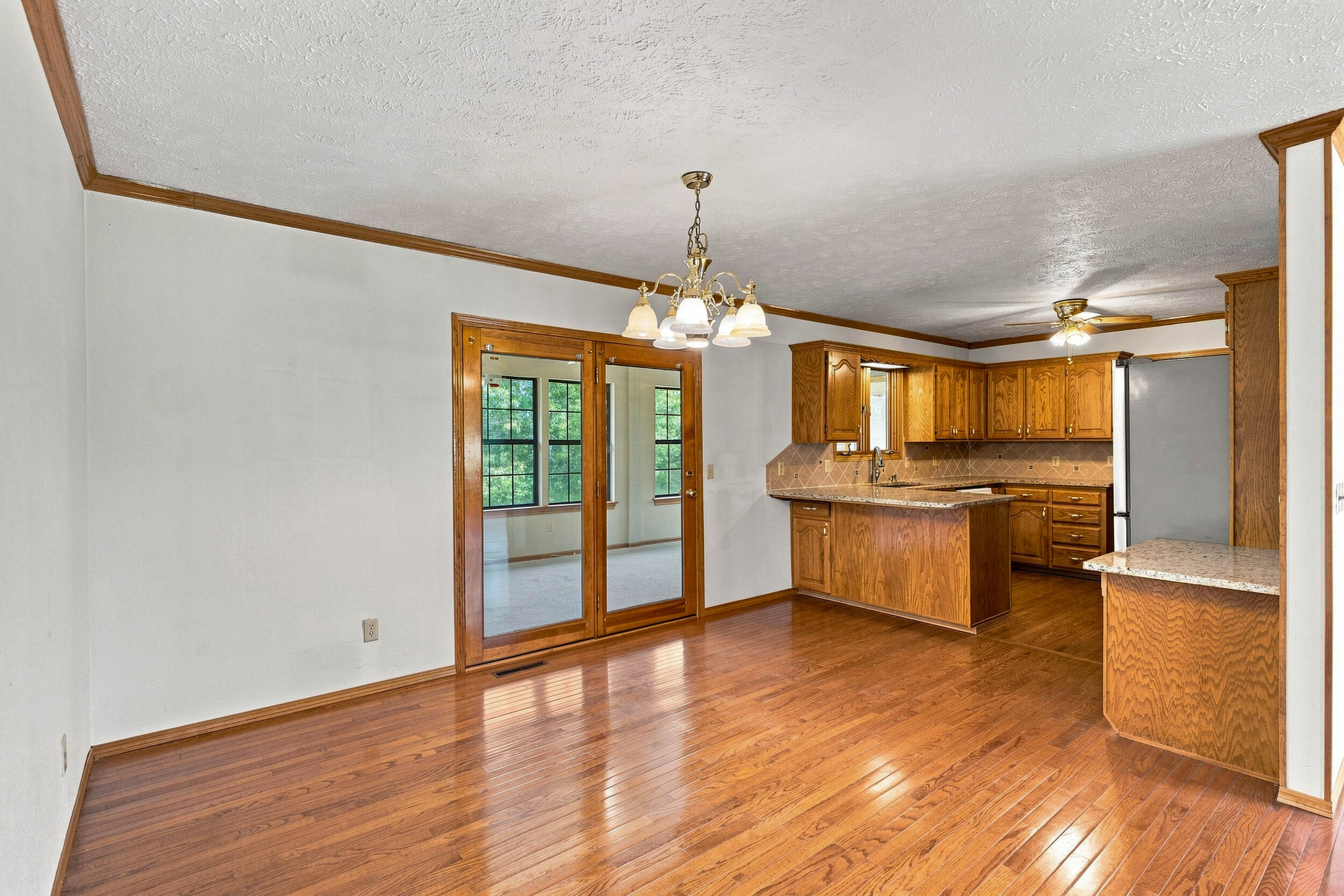 457 Nightcap Drive Property Photo 14