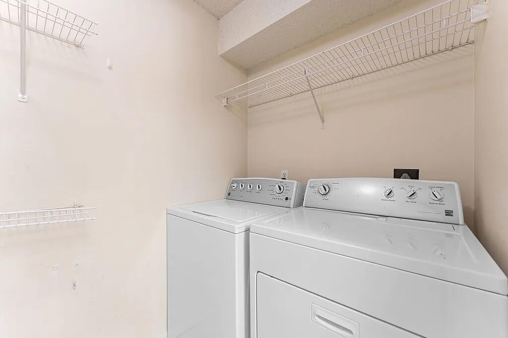 193 Avondale Drive Apt 3 Property Photo 9