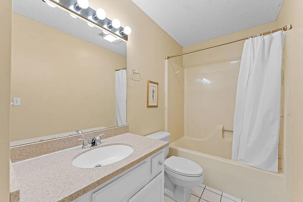 193 Avondale Drive Apt 3 Property Photo 18