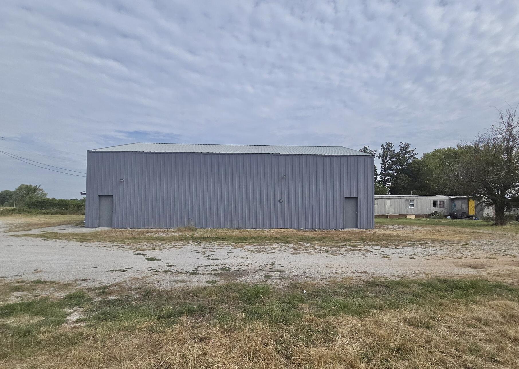 9741 Gateway Drive Property Photo 27