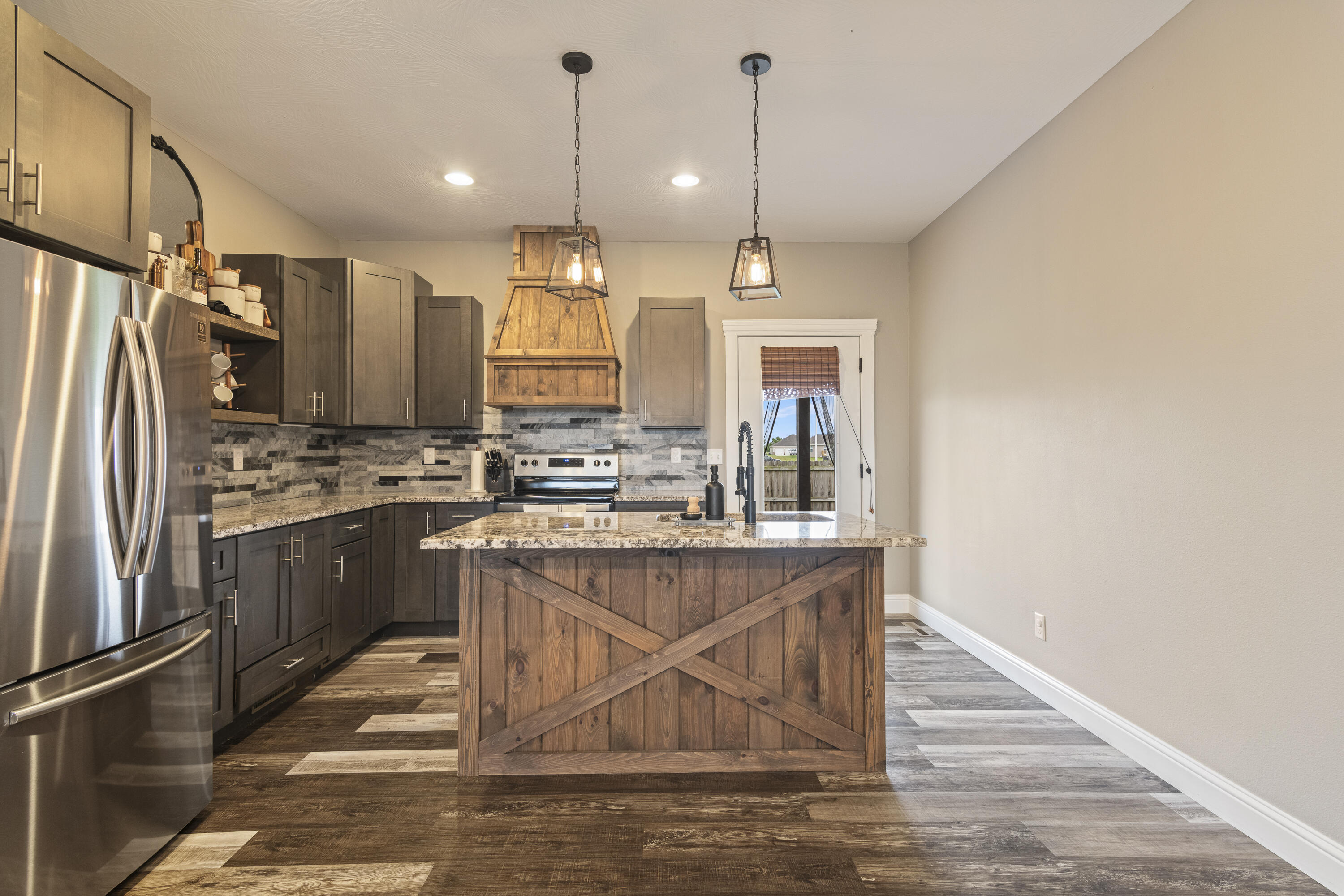 2390 South Sedona Court Property Photo 11