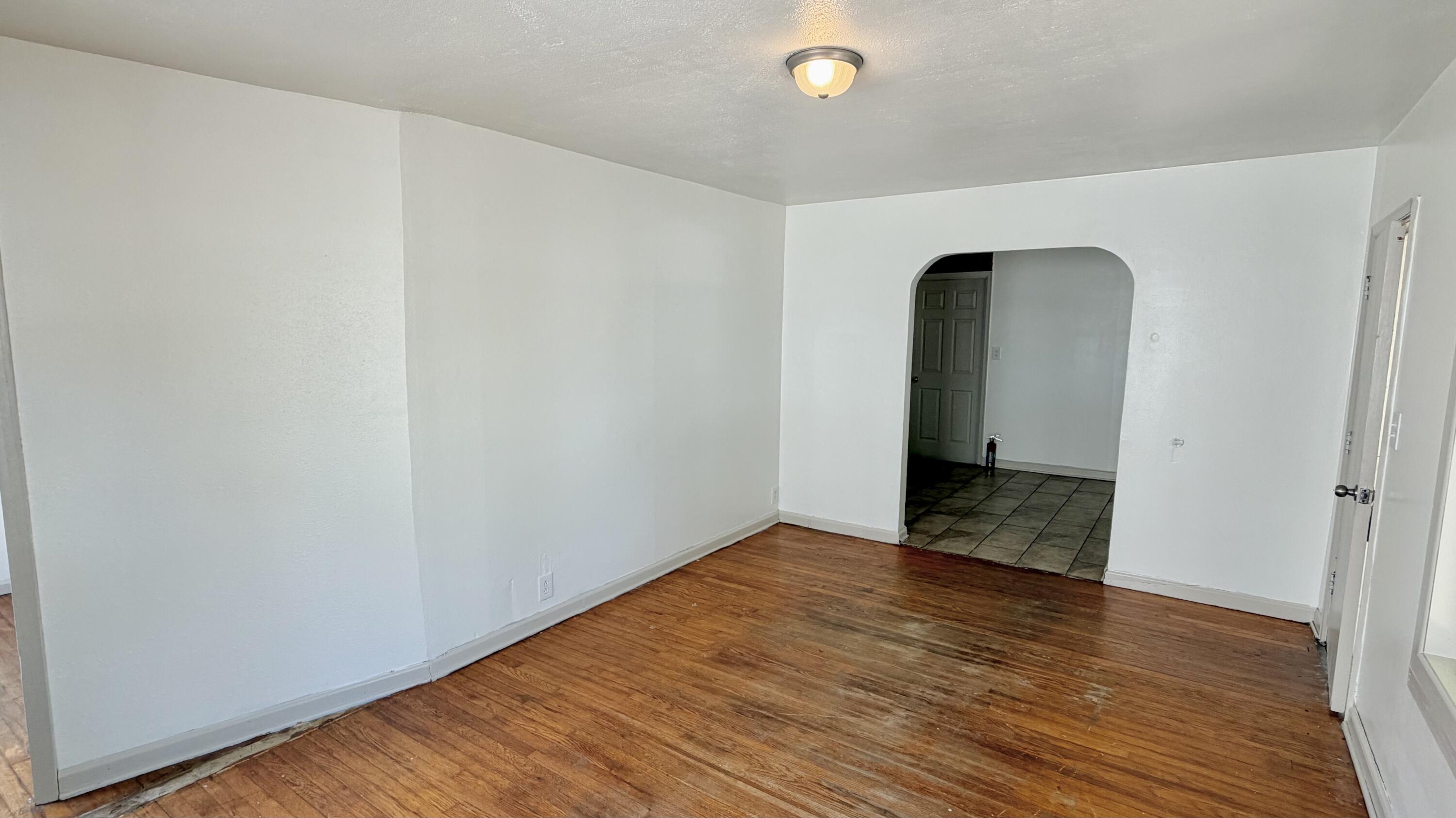 1406 West 5th Street Property Photo 5