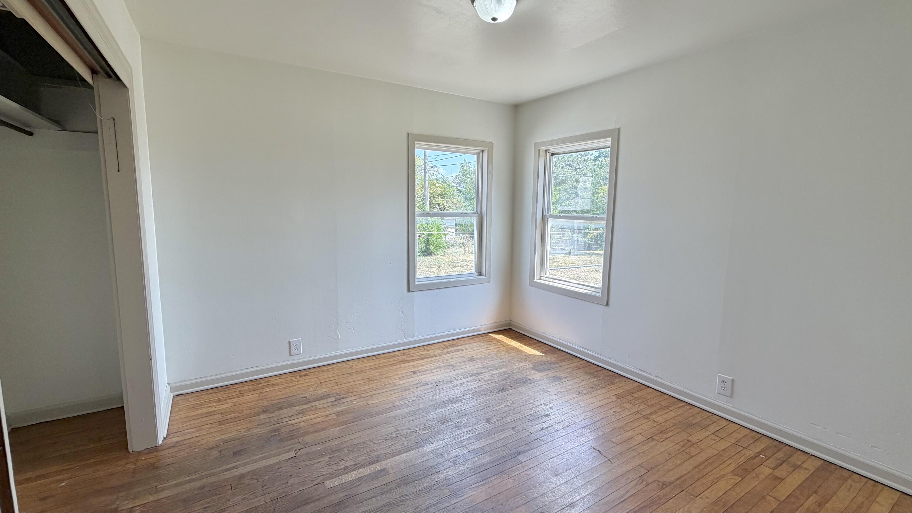 1406 West 5th Street Property Photo 11