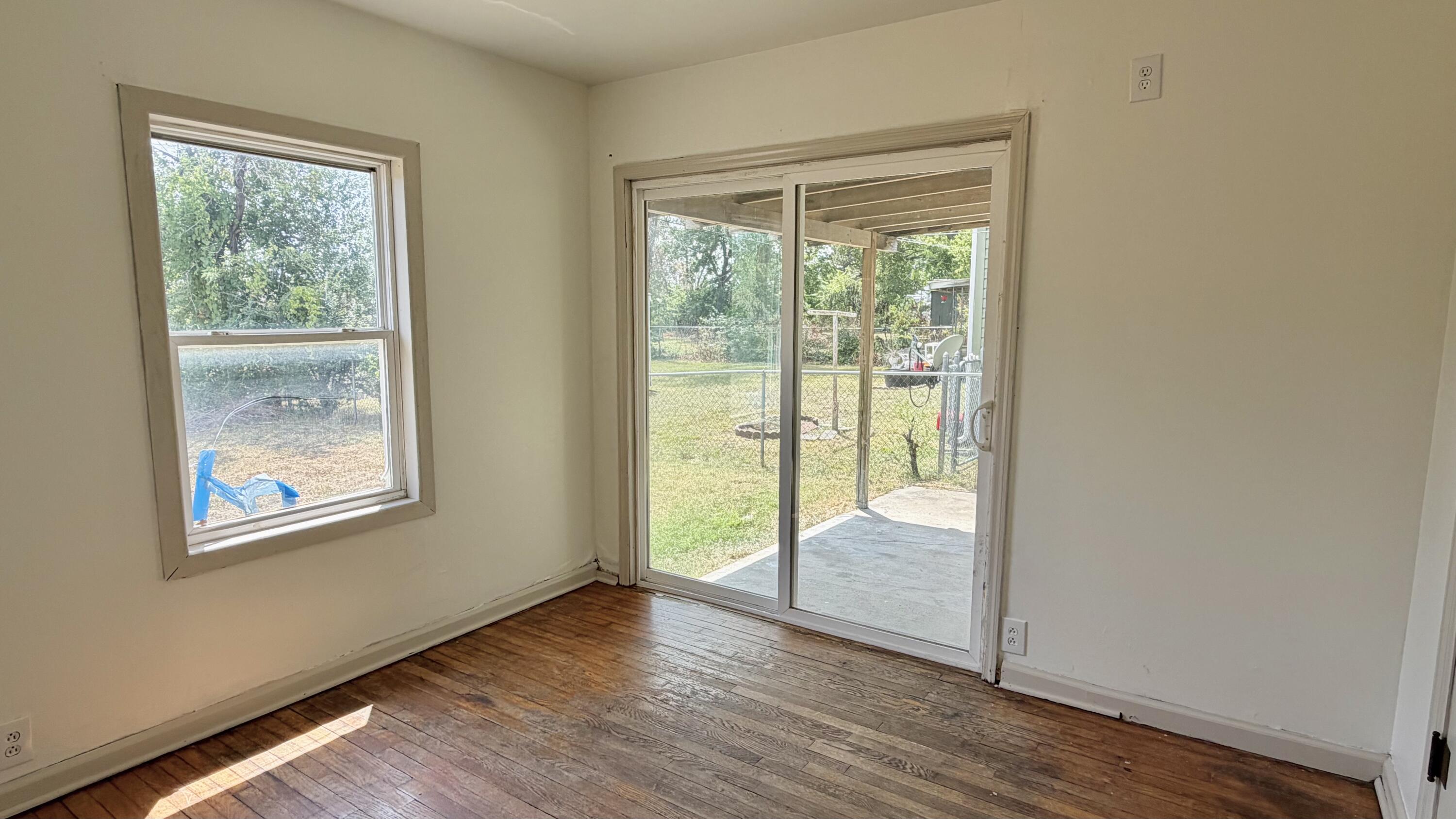 1406 West 5th Street Property Photo 13