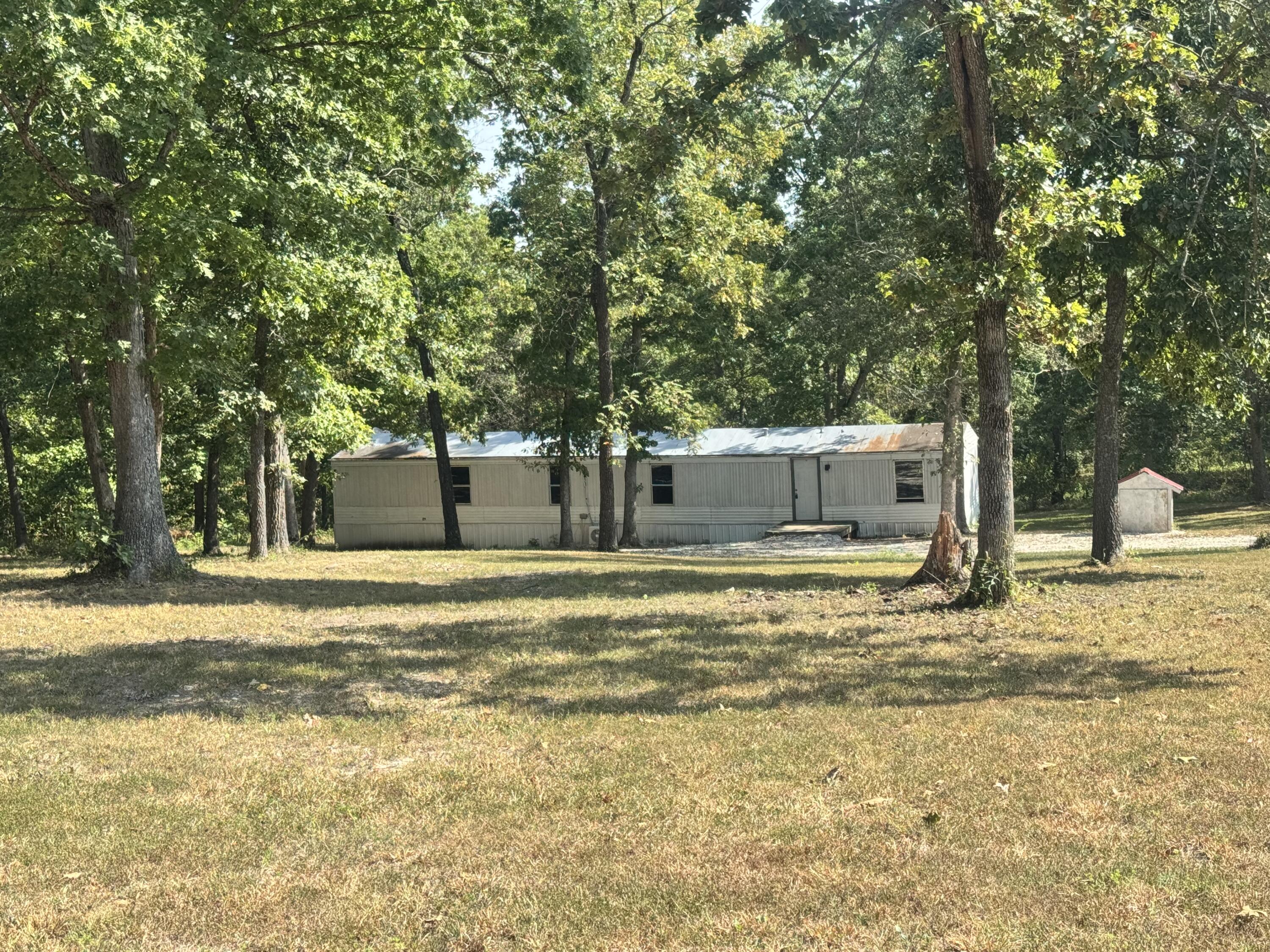 37 Clear Brook Lane Property Photo 3
