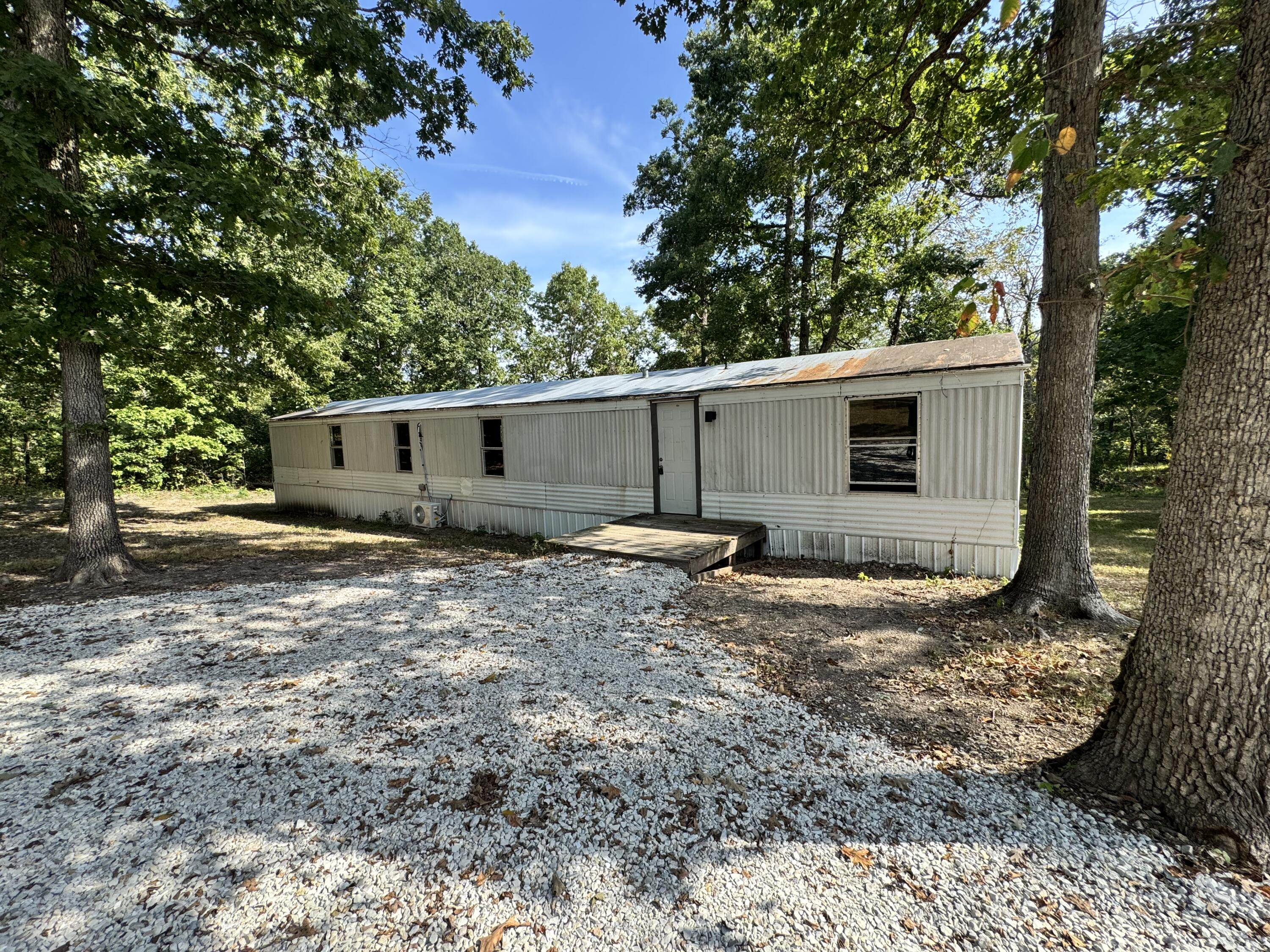 37 Clear Brook Lane Property Photo 9
