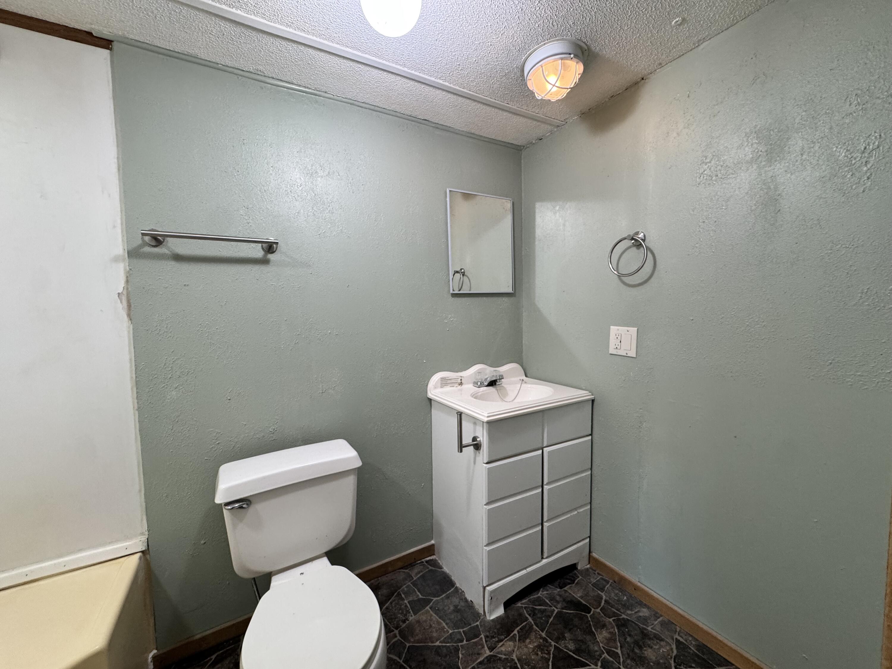 37 Clear Brook Lane Property Photo 14