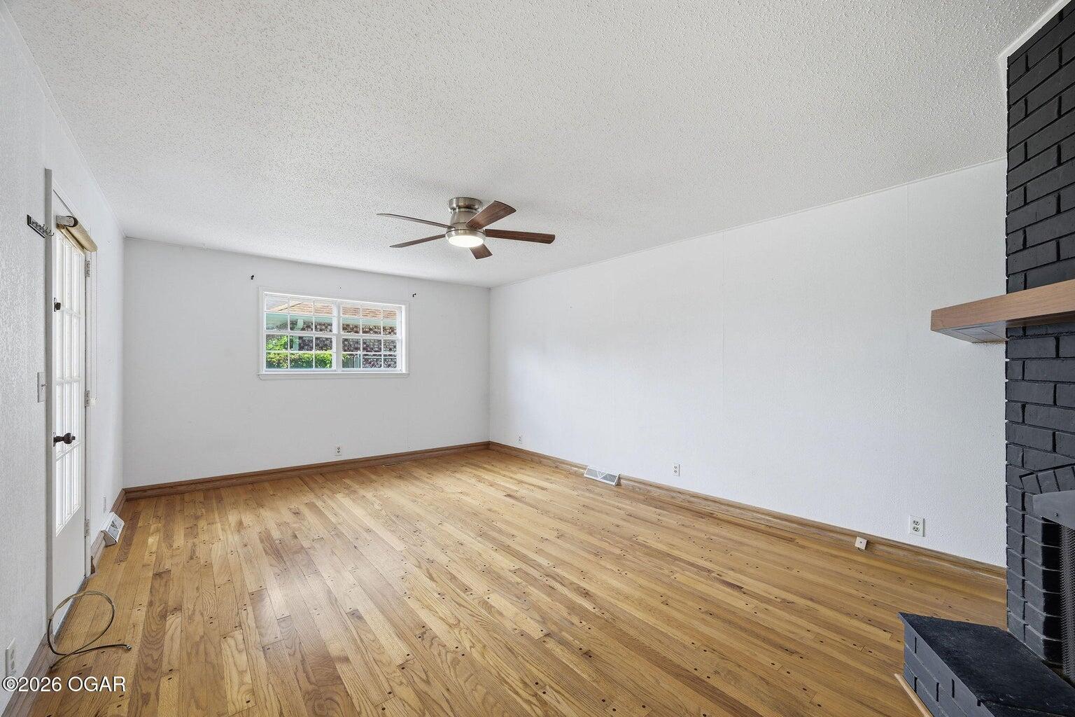 2905 South Illinois Avenue Property Photo 10