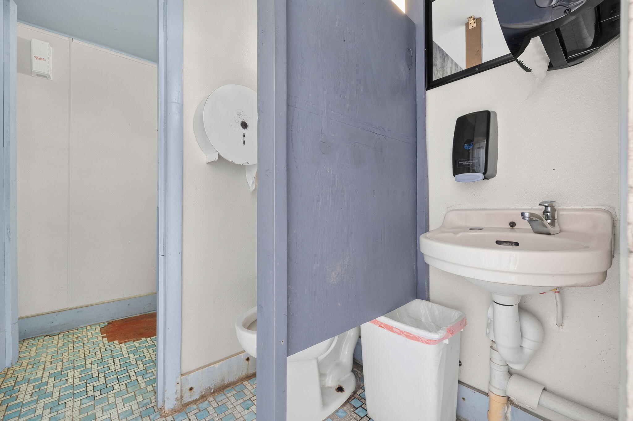 1601 East Church Street Property Photo 41