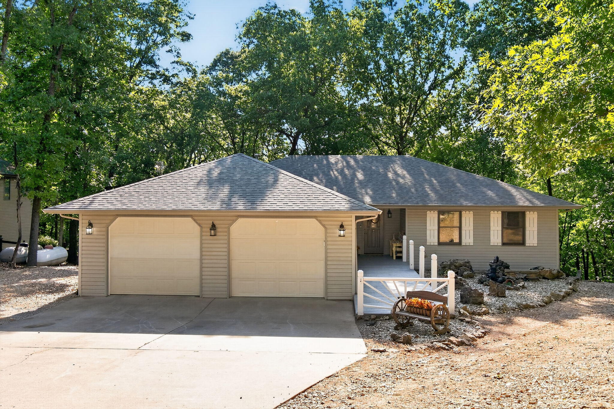 166 Queensberry Road Property Photo 2
