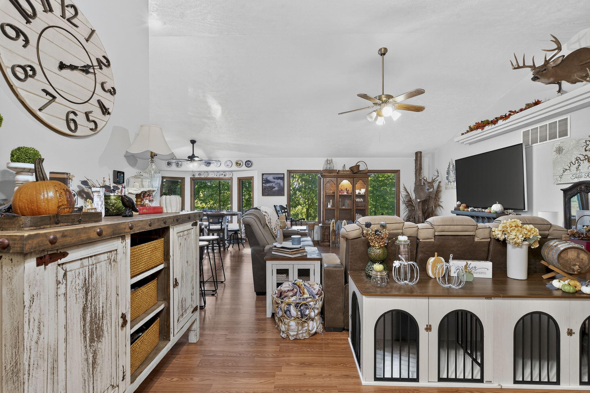 166 Queensberry Road Property Photo 7