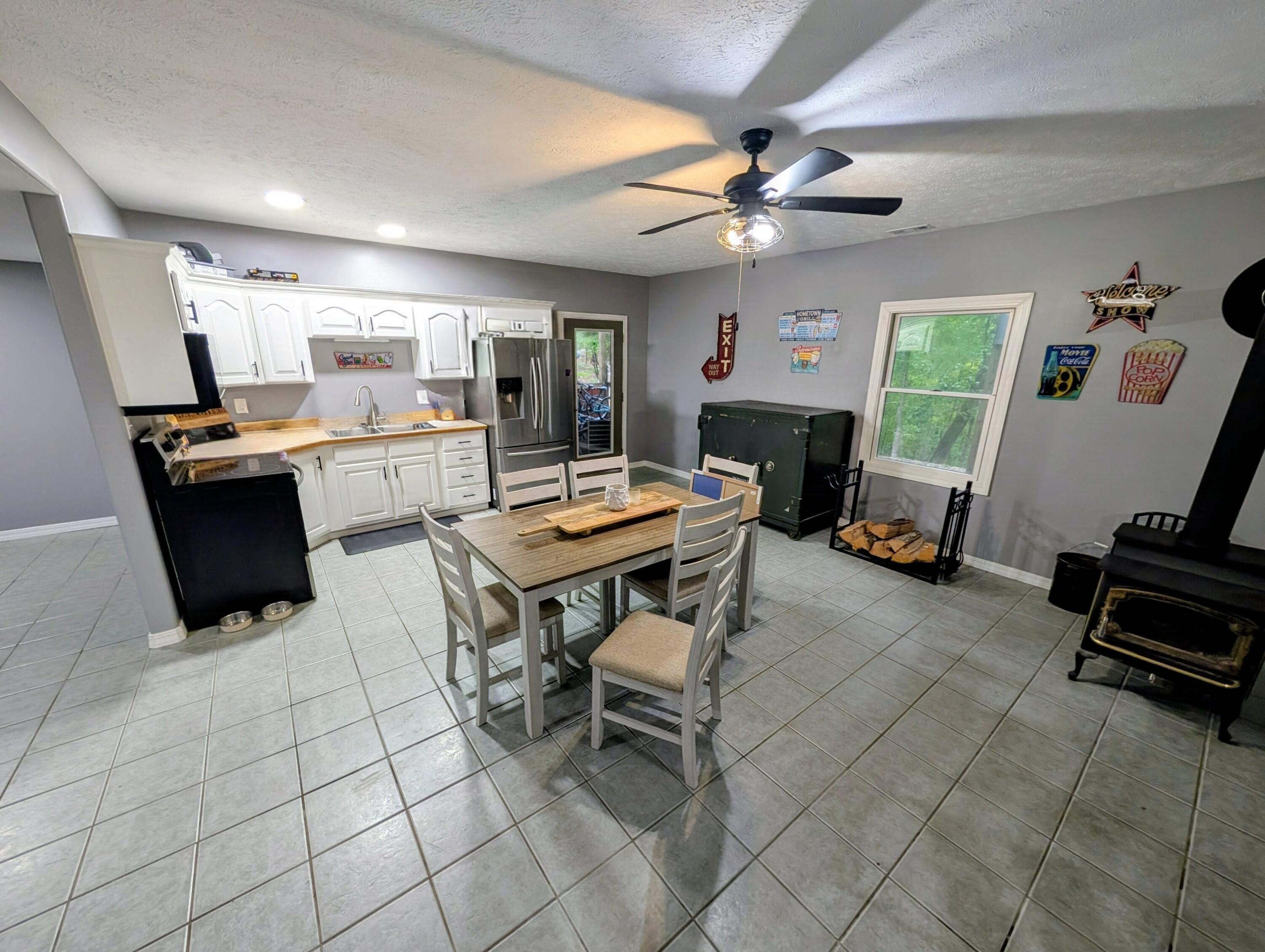 166 Queensberry Road Property Photo 32