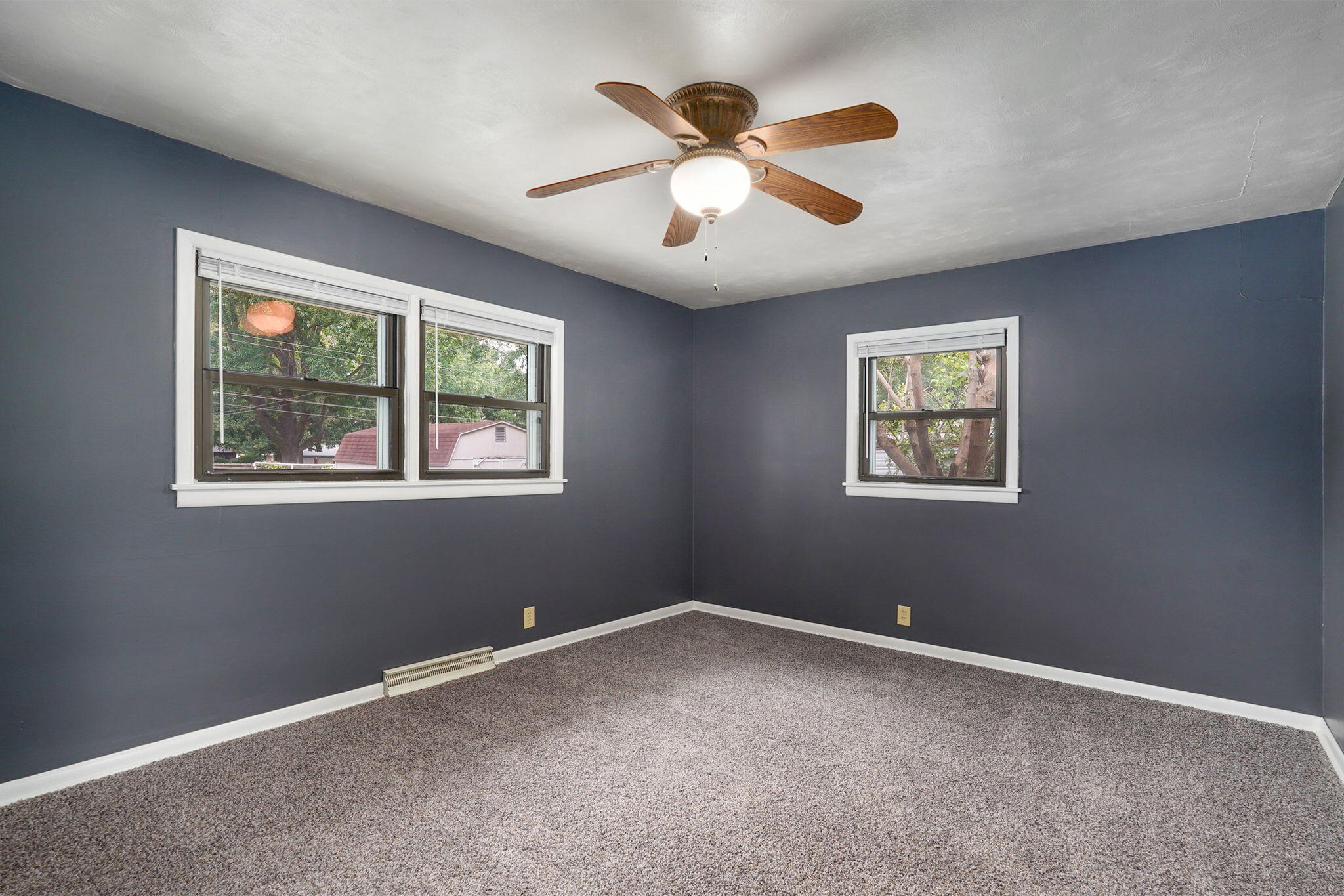 677 West Westview Street Property Photo 19