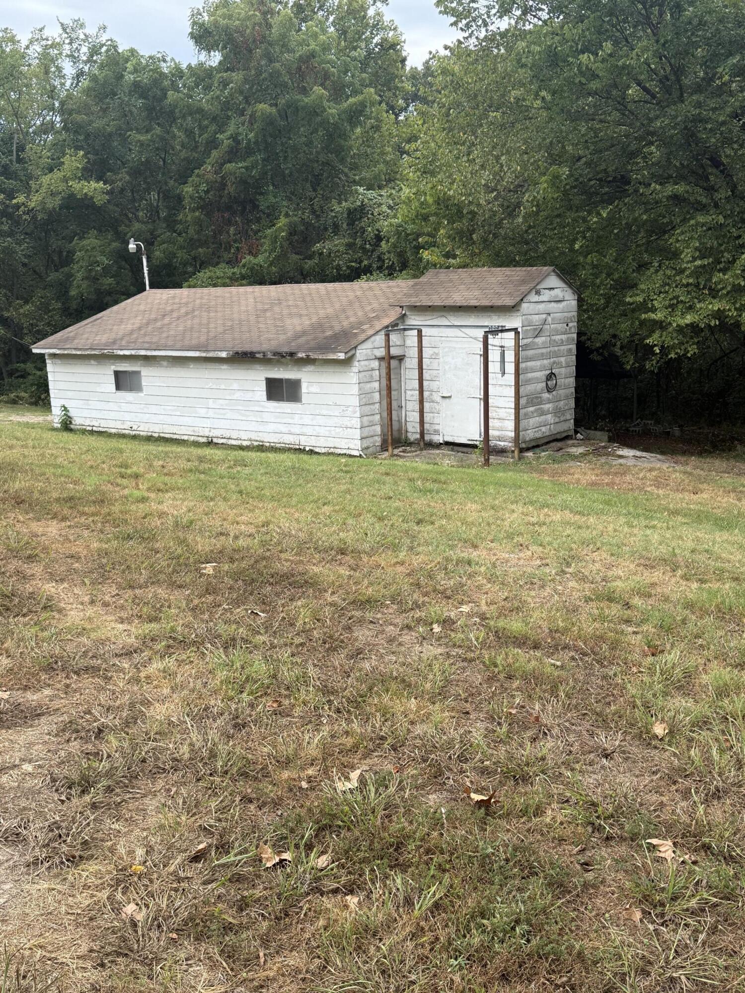 1435 Route Nn Property Photo 3