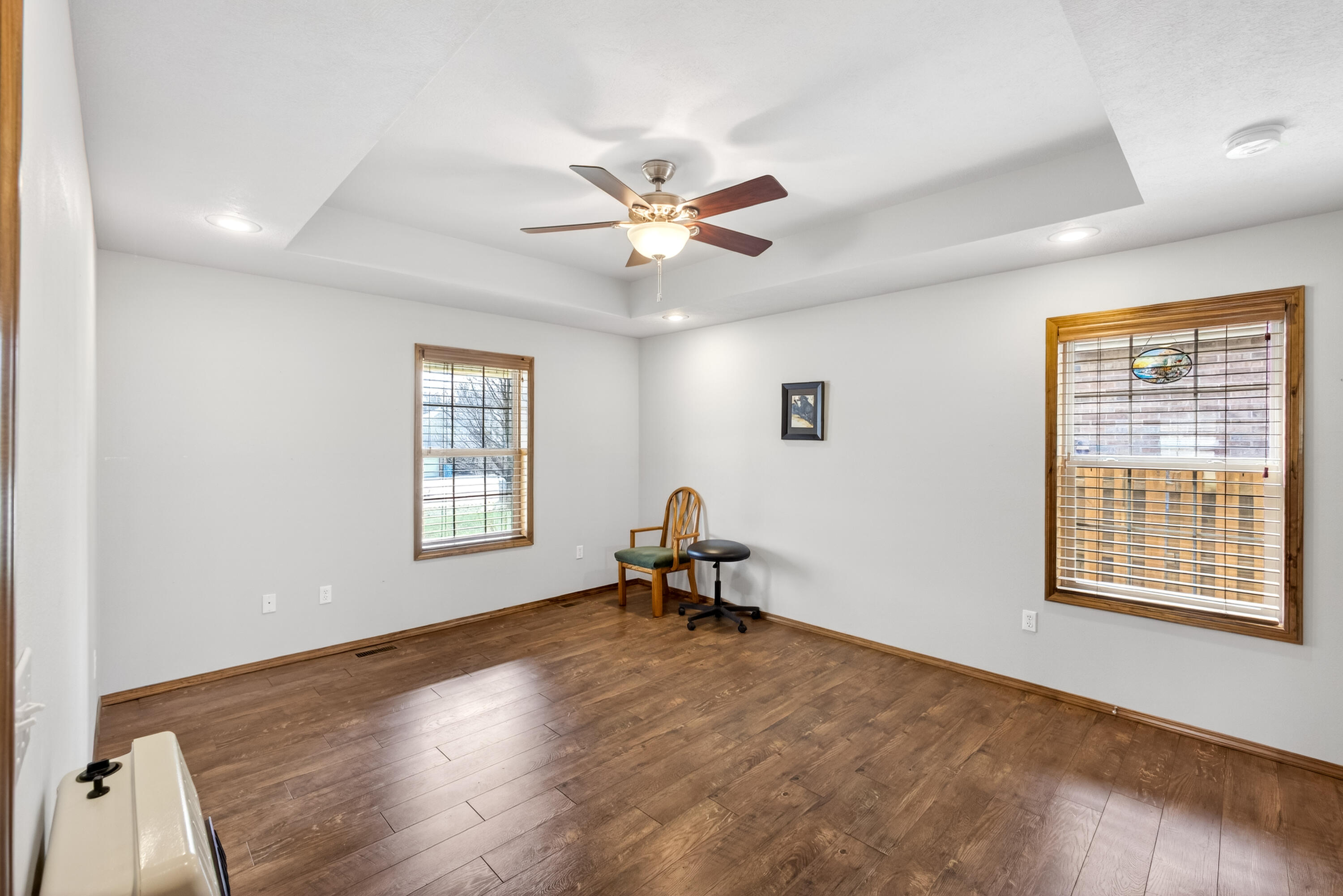 2105 West Mcclernon Street Property Photo 16