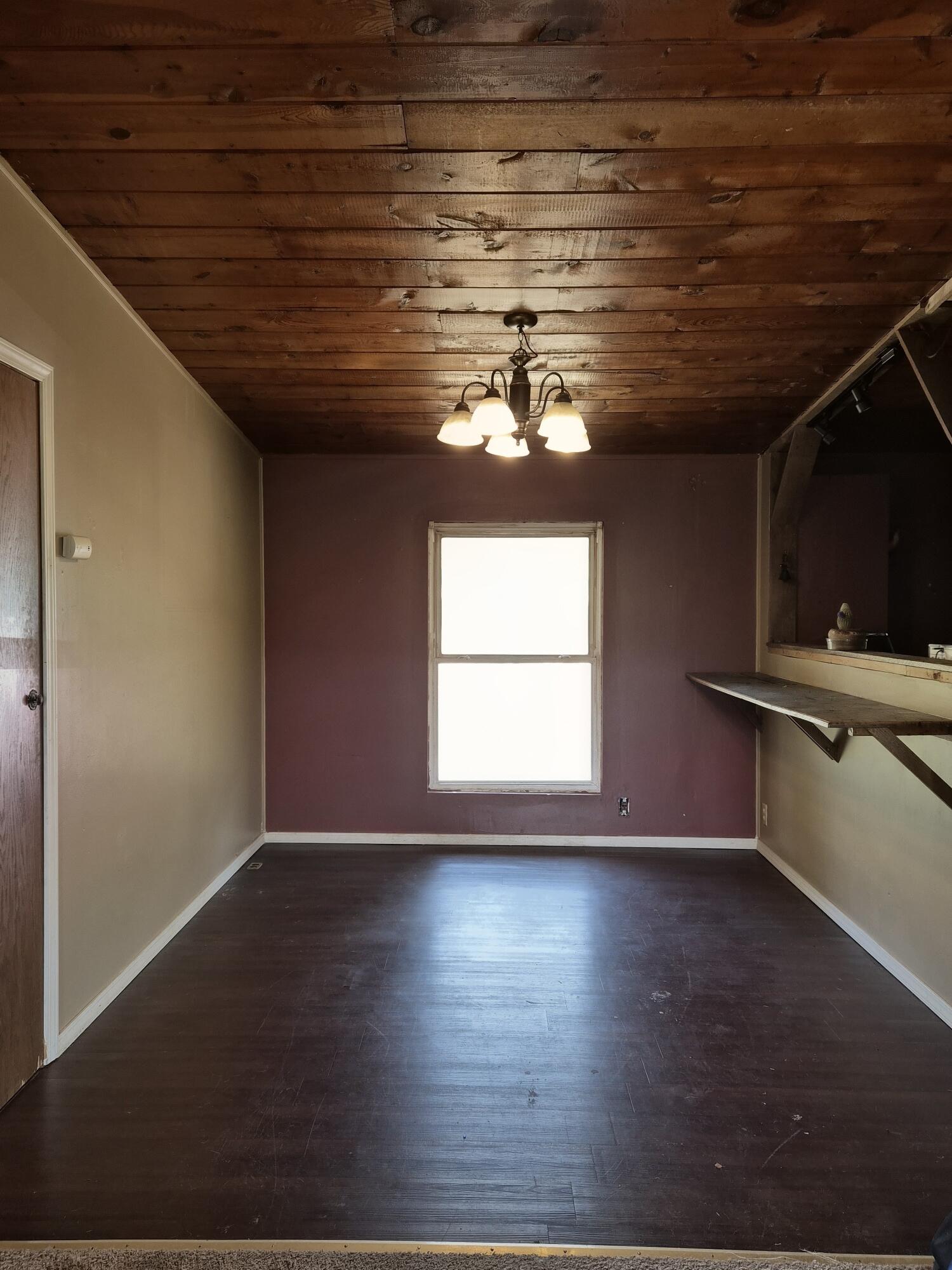 2700 Westbrook Drive Property Photo 5