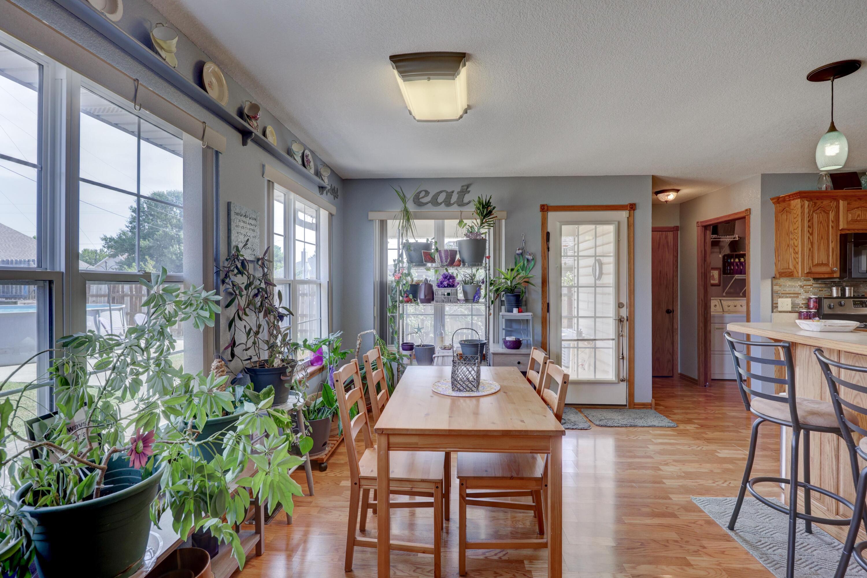 123 Jared Boulevard Property Photo 23