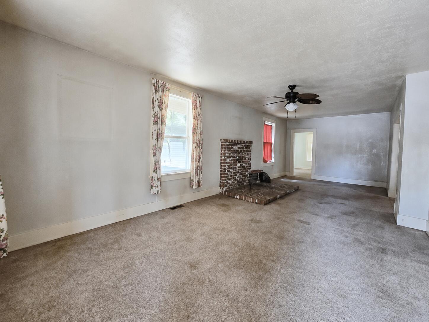 117 North Main Street Property Photo 6