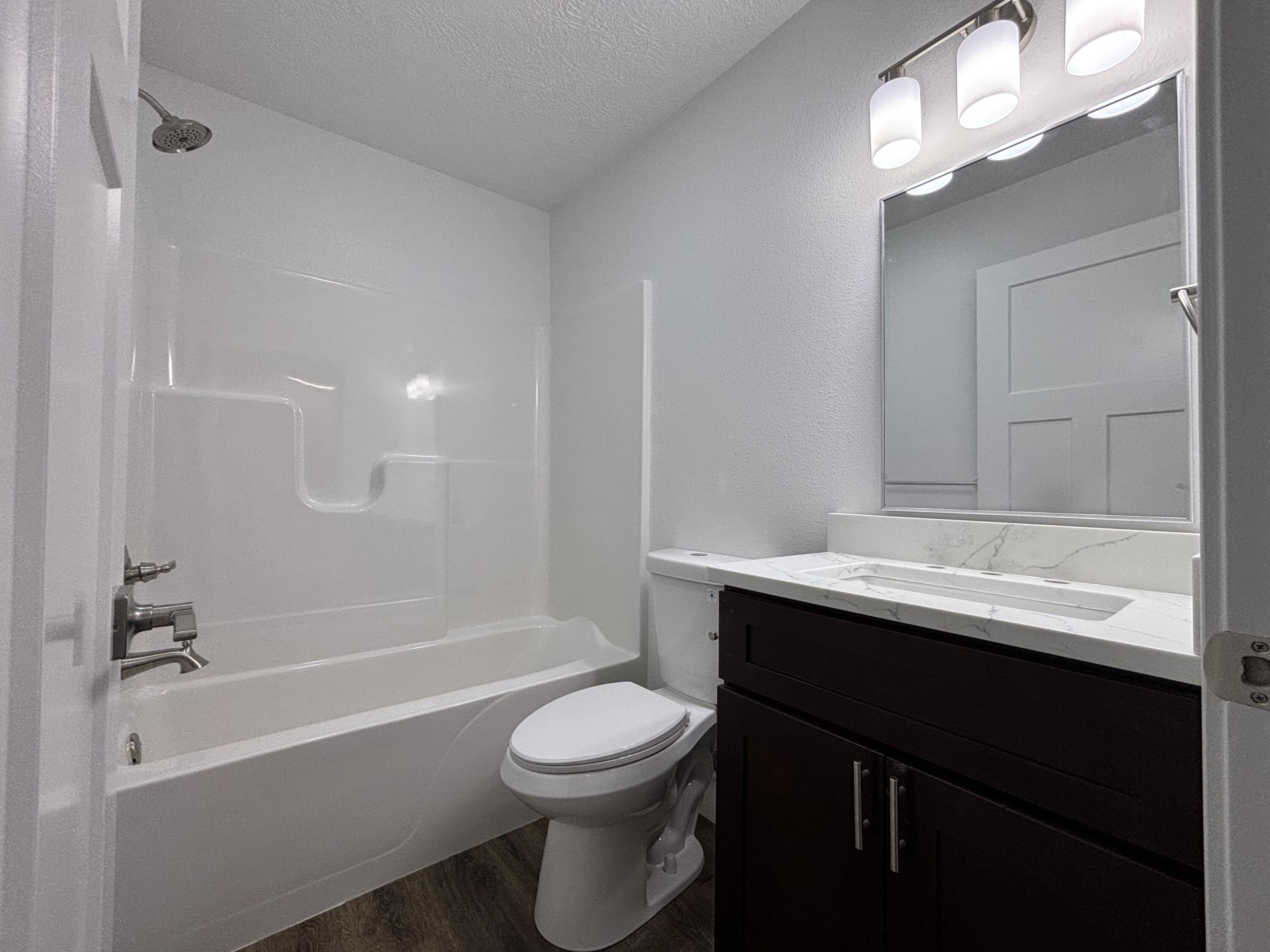 203 Vivian Street Property Photo 21