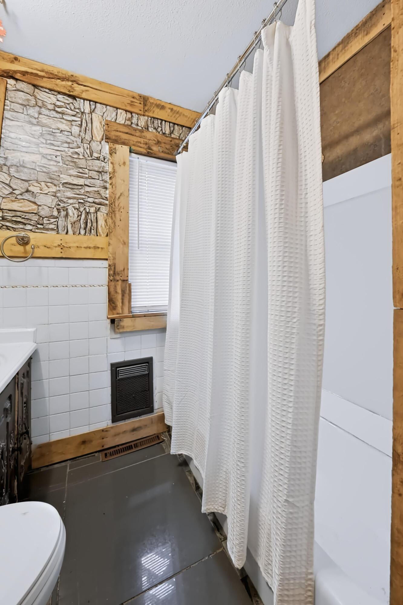 2031 South Pearl Avenue Property Photo 6