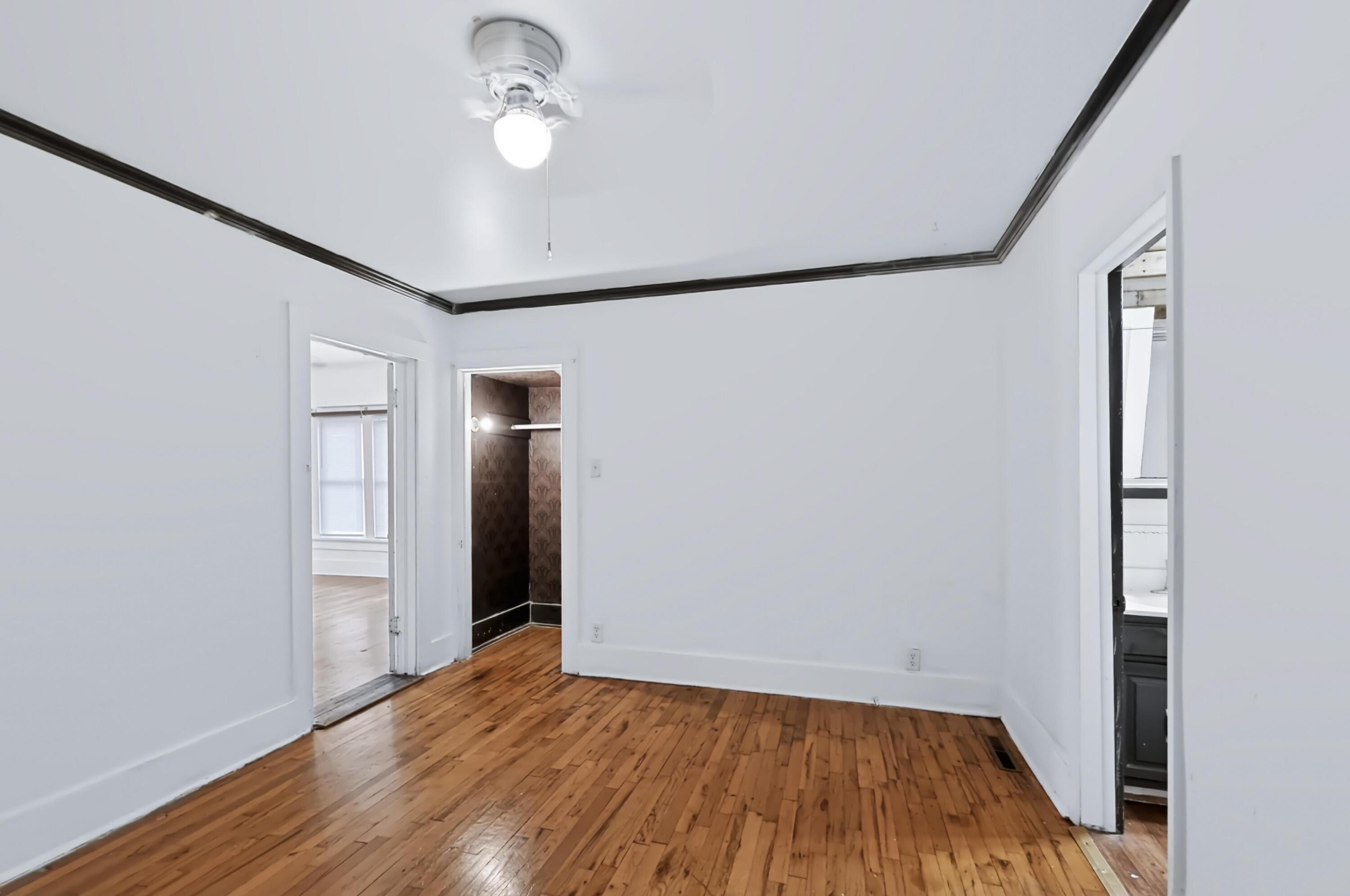 2031 South Pearl Avenue Property Photo 17