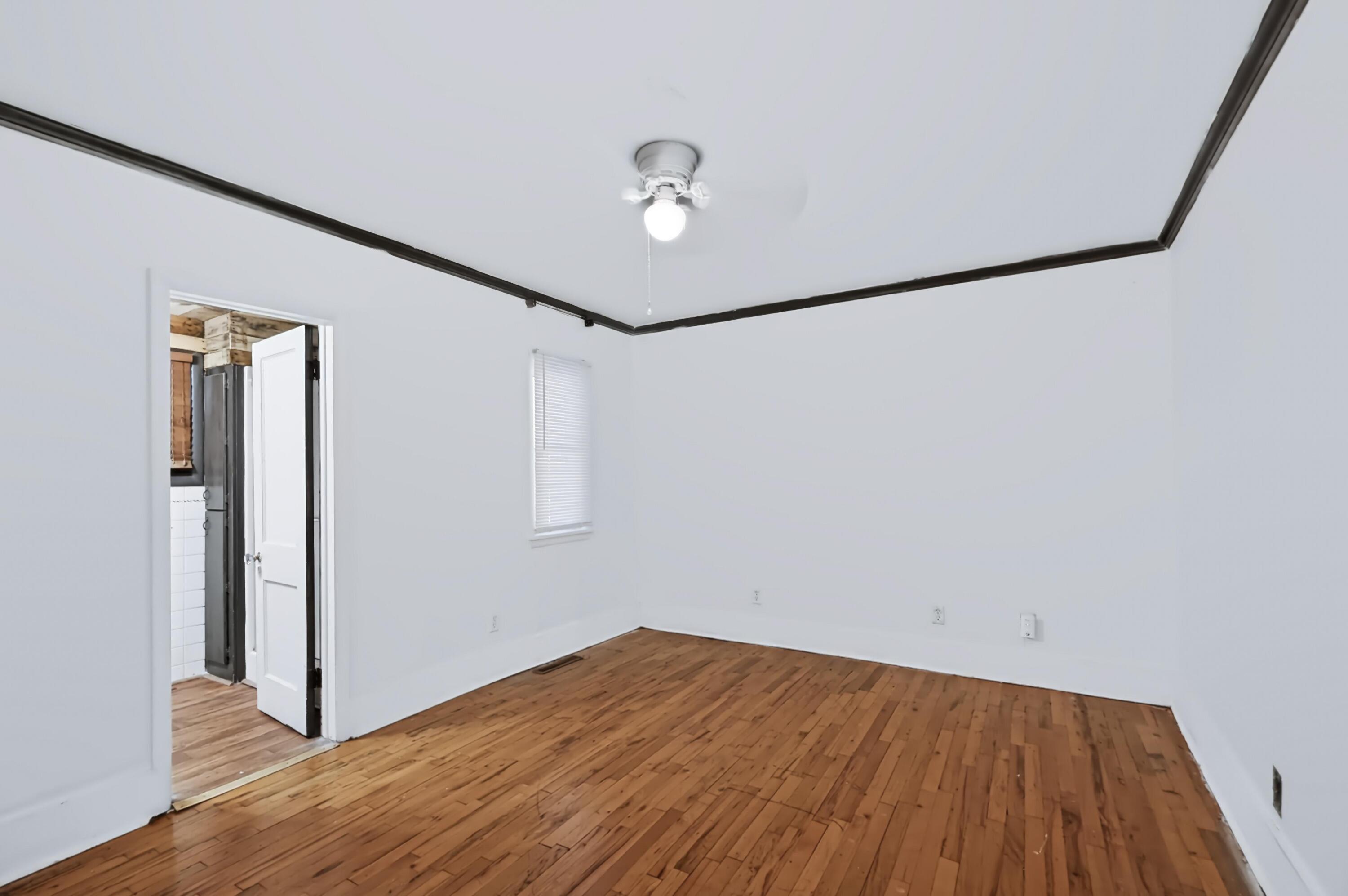 2031 South Pearl Avenue Property Photo 18
