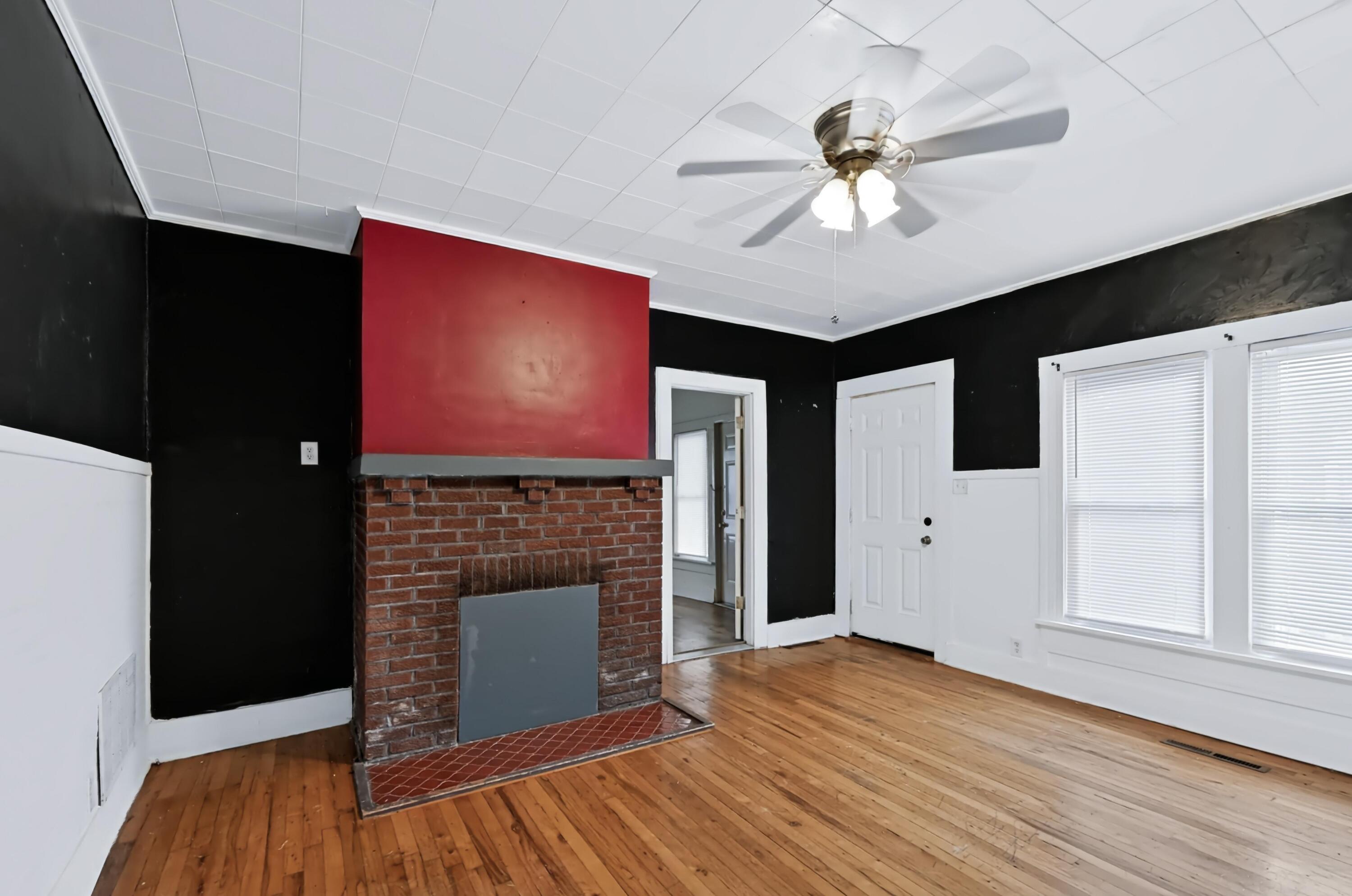 2031 South Pearl Avenue Property Photo 20