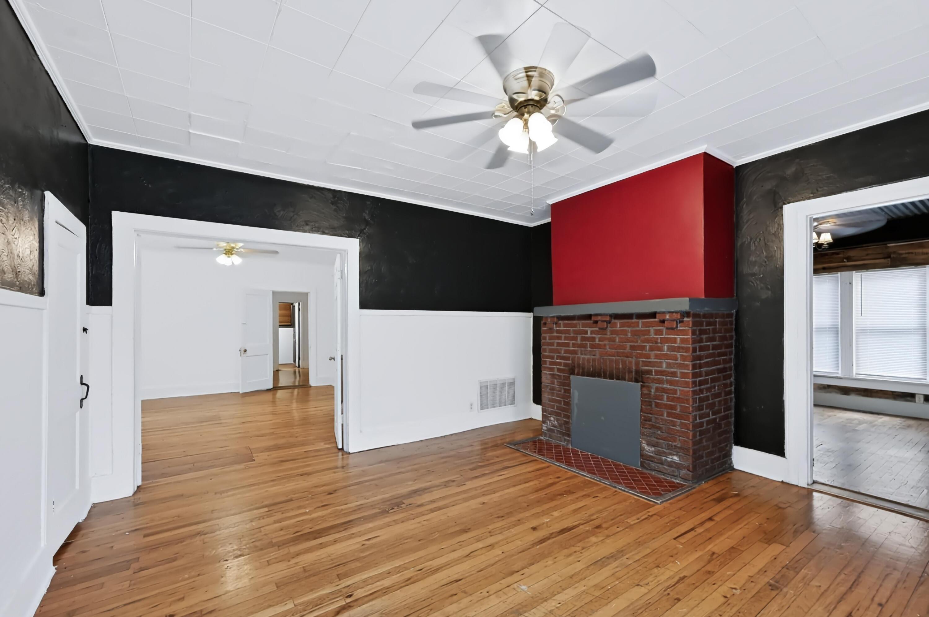 2031 South Pearl Avenue Property Photo 22