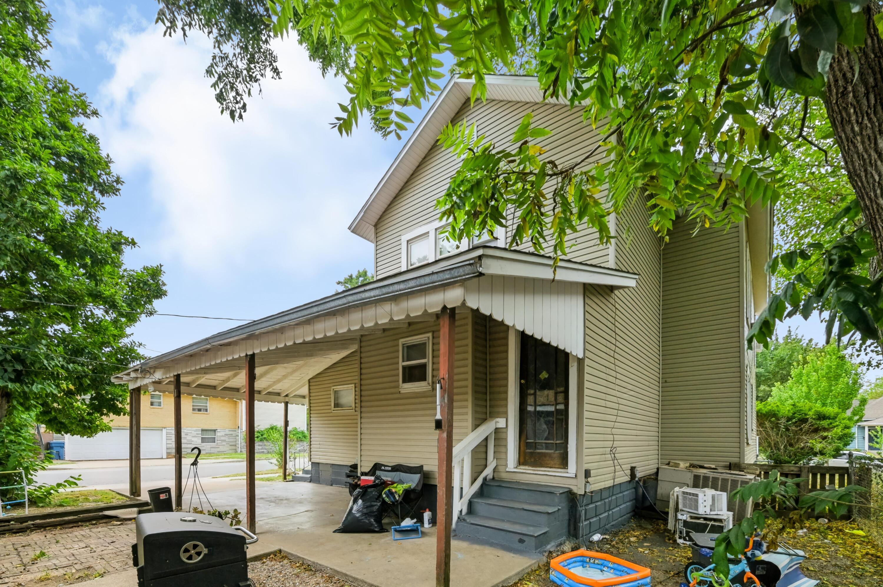 2031 South Pearl Avenue Property Photo 49