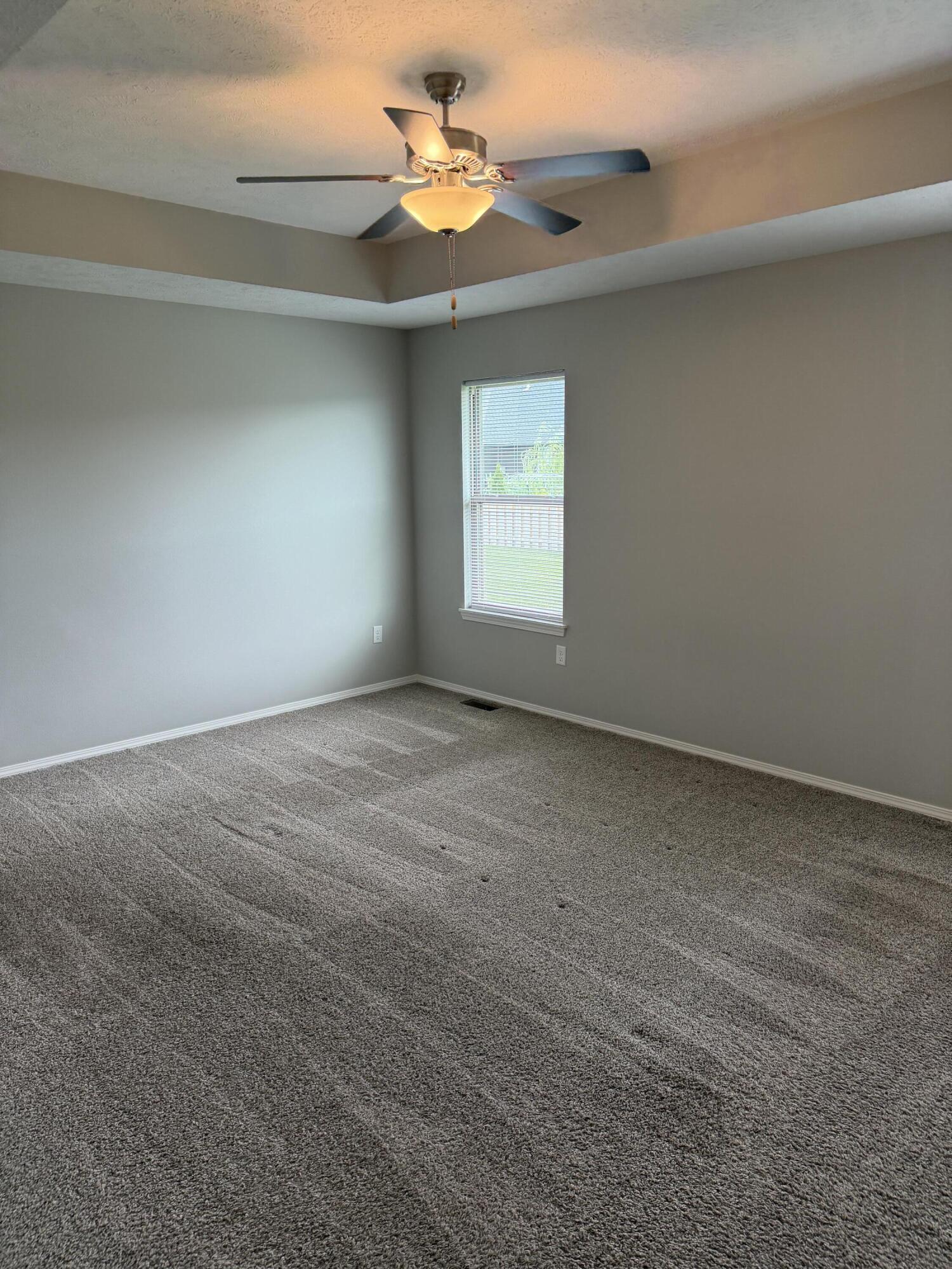 730 East Penzance Circle Property Photo 12